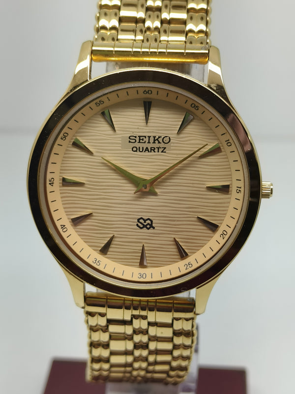 Seiko 5 Black Dial quartz Watch