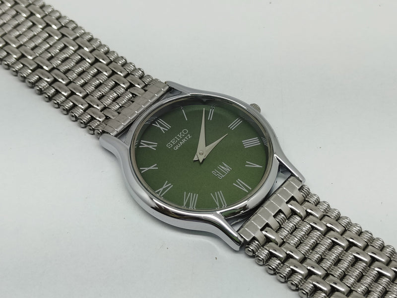 Seiko 5 Black Dial quartz Watch