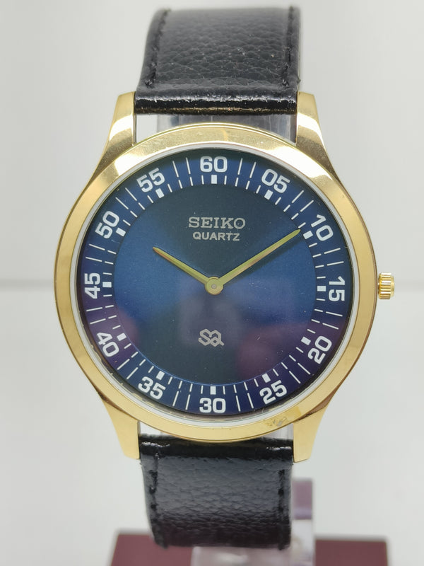 Seiko 5 Black Dial quartz Watch
