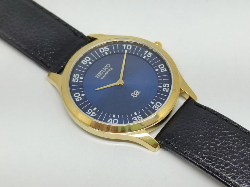 Seiko 5 Black Dial quartz Watch