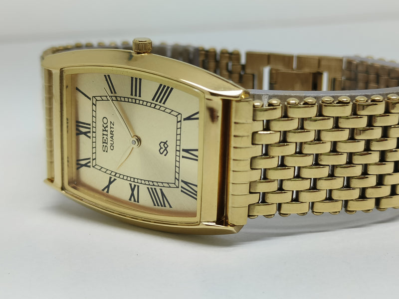 Seiko 5 Black Dial quartz Watch