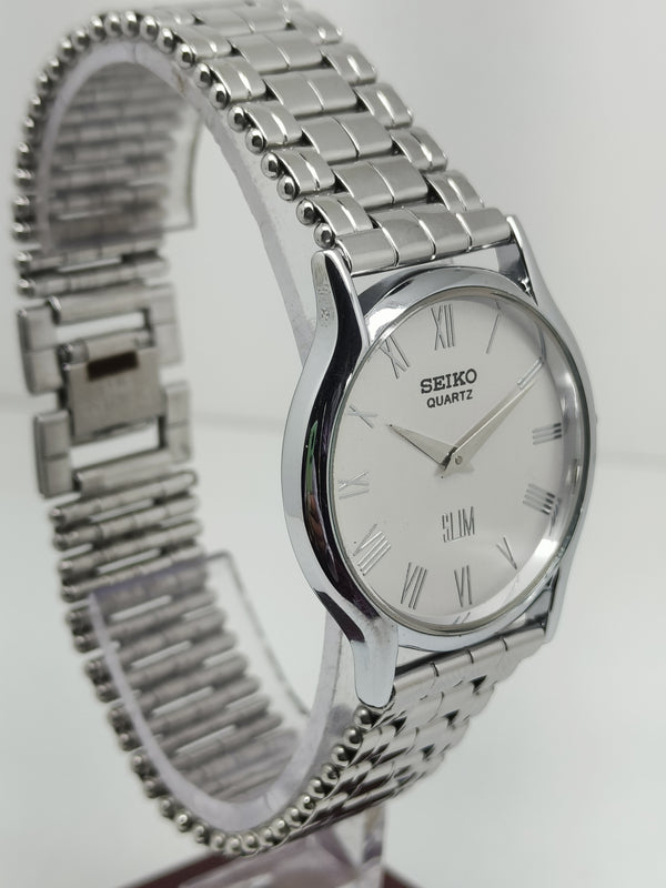 Seiko 5 Black Dial quartz Watch