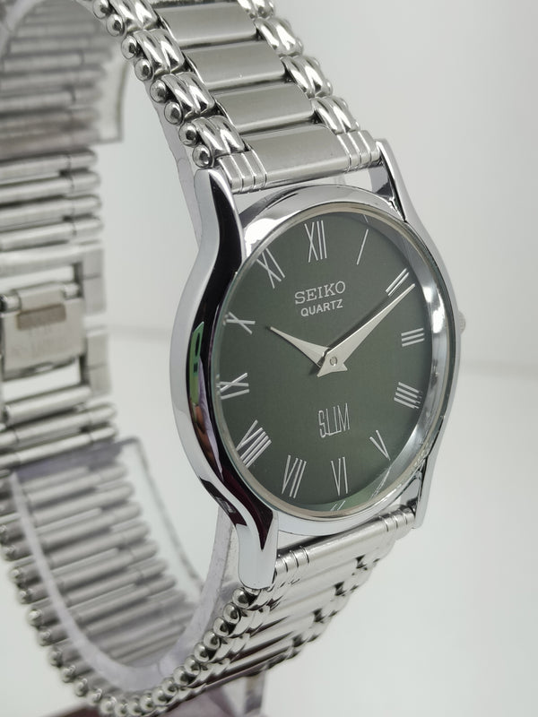 Seiko 5 Black Dial quartz Watch