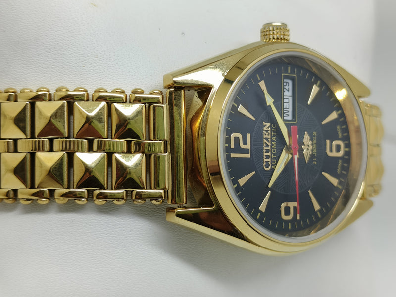 Citizen Automatic 8200 Movement stainless steel Japan Made 21 Jewels Men s Wrist Watch
