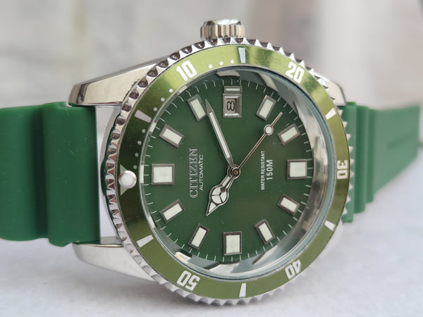 Seiko 5 Black Dial Automatic sports Watch