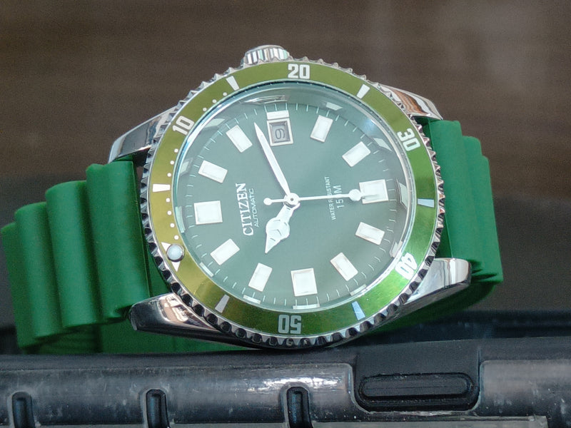 Seiko 5 Black Dial Automatic sports Watch