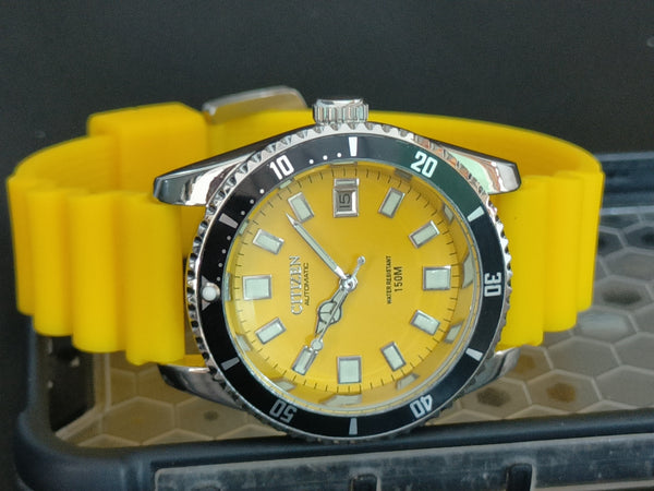 Seiko 5 Black Dial Automatic sports Watch