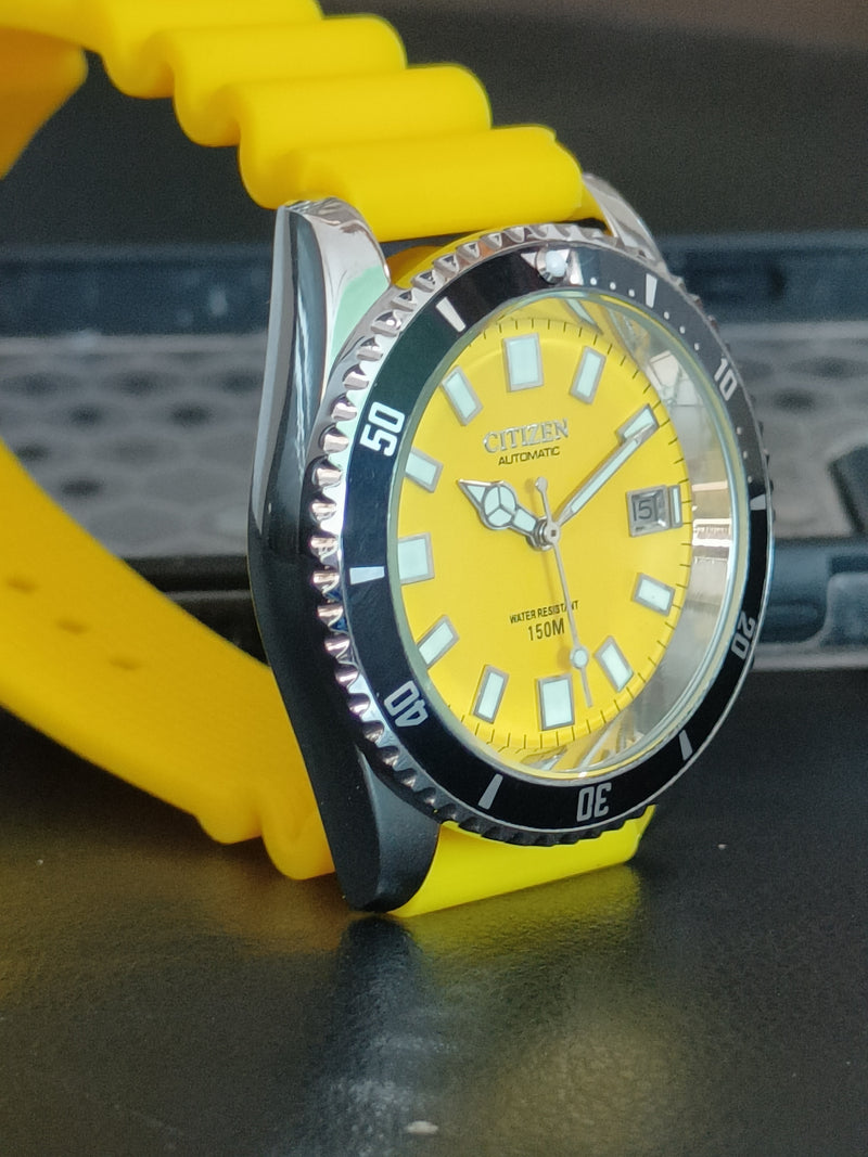 Seiko 5 Black Dial Automatic sports Watch