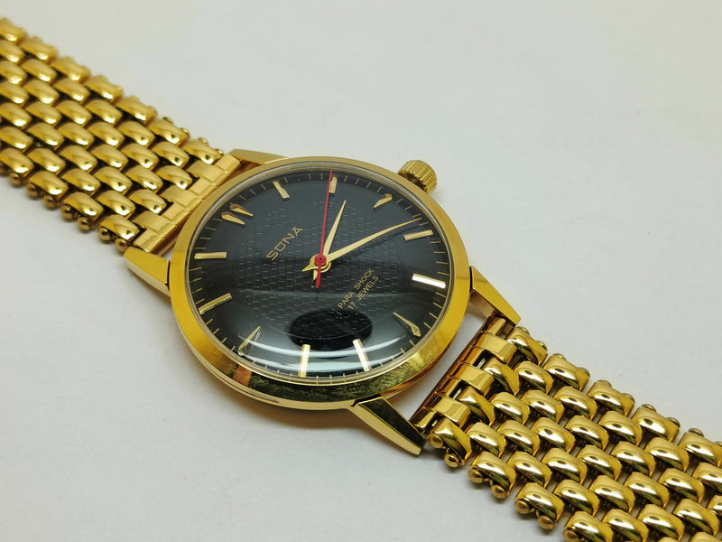 HMT Sona Mechanical Watch – Refurbished Vintage | Made in India Iconic Model