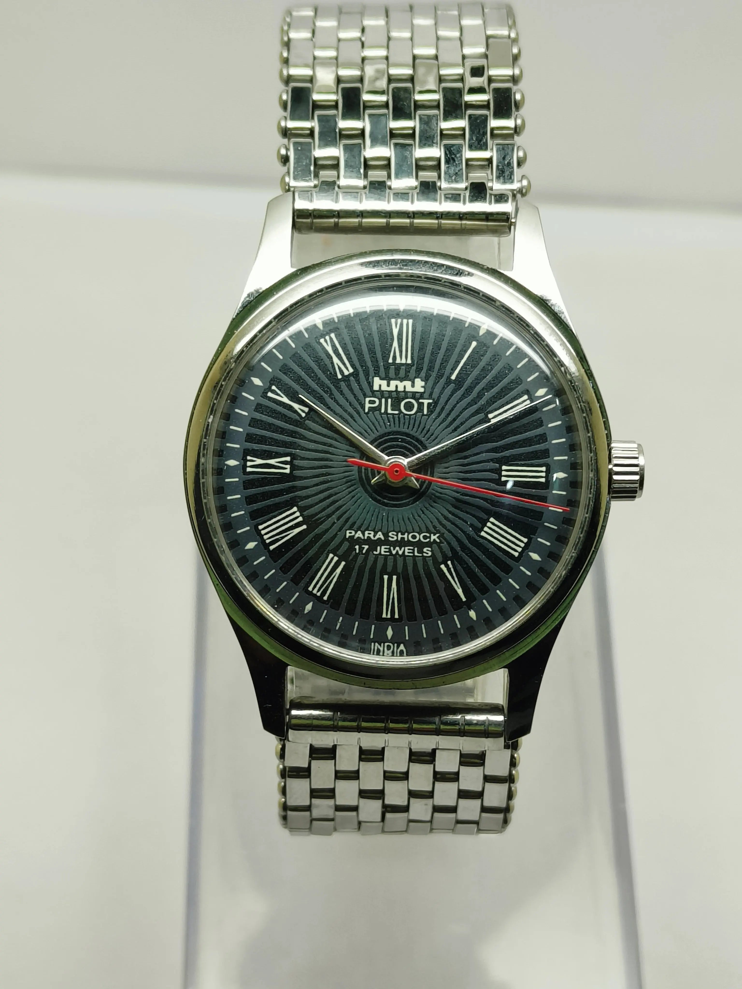 HMT Mechanical Vintage Watch – Refurbished Classic | Original Hand-Winding Timepiece National Watches