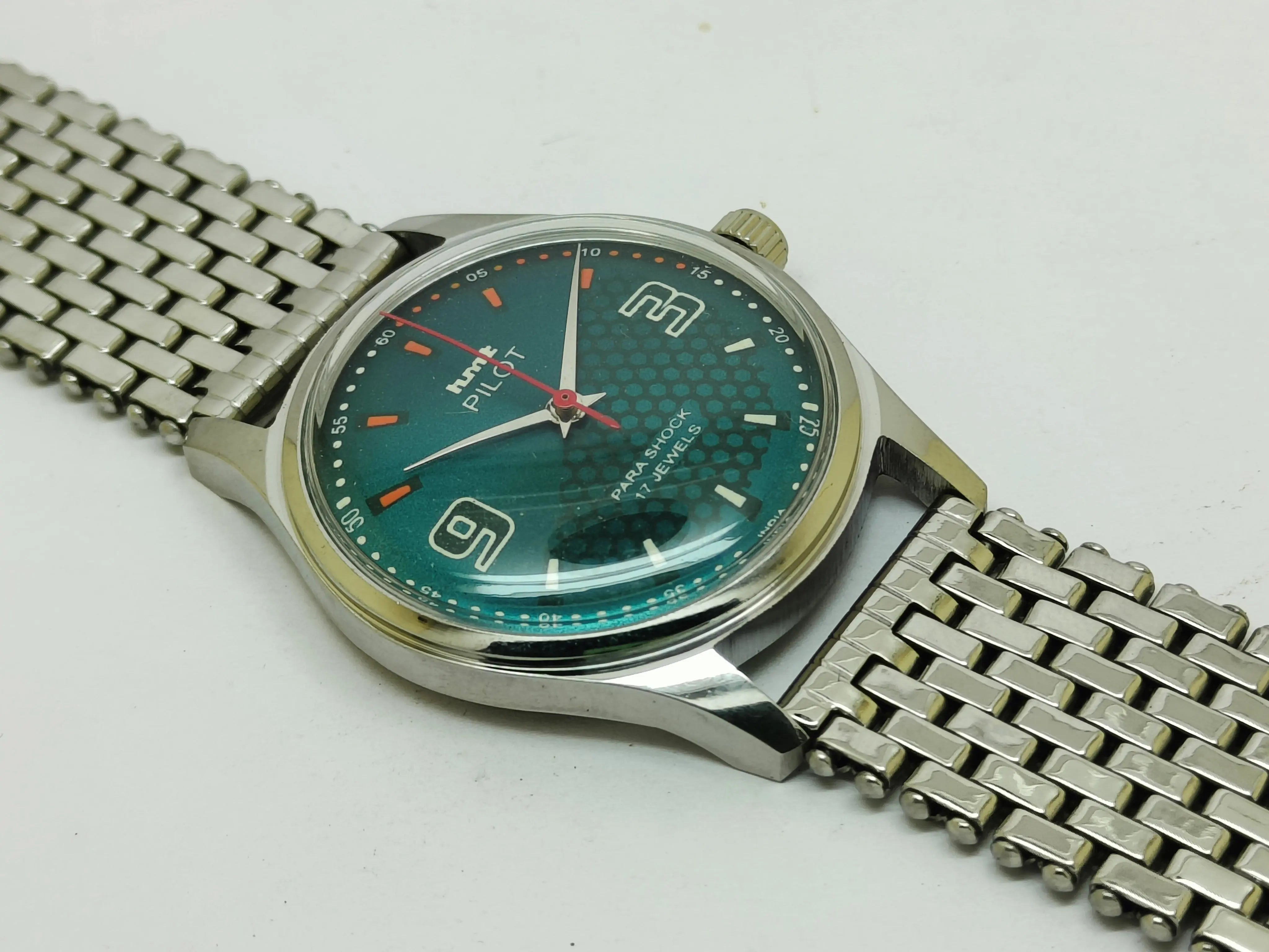 HMT Mechanical Vintage Watch – Refurbished Classic | Original Hand-Winding Timepiece National Watches