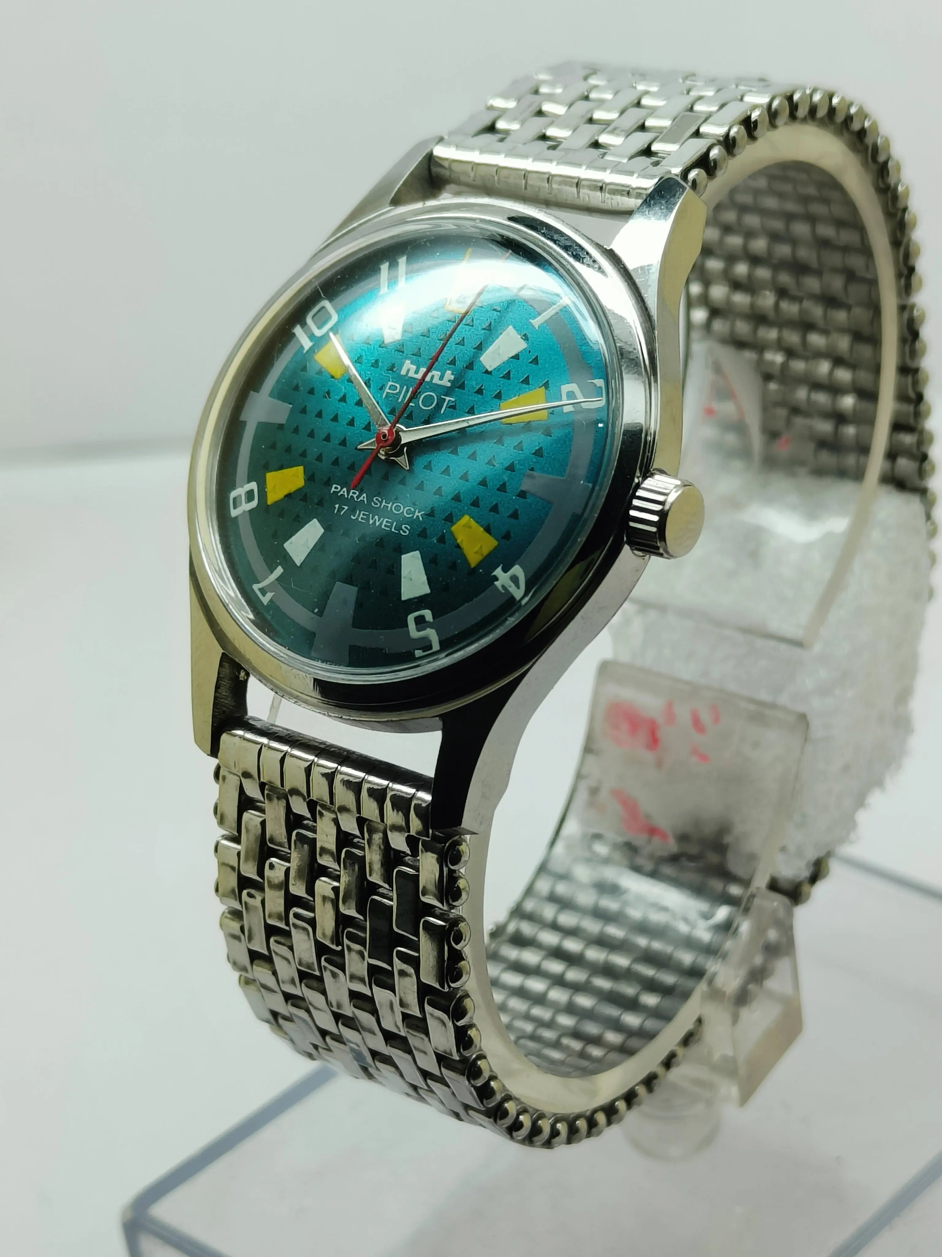 HMT Mechanical Vintage Watch – Refurbished Classic | Original Hand-Winding Timepiece National Watches