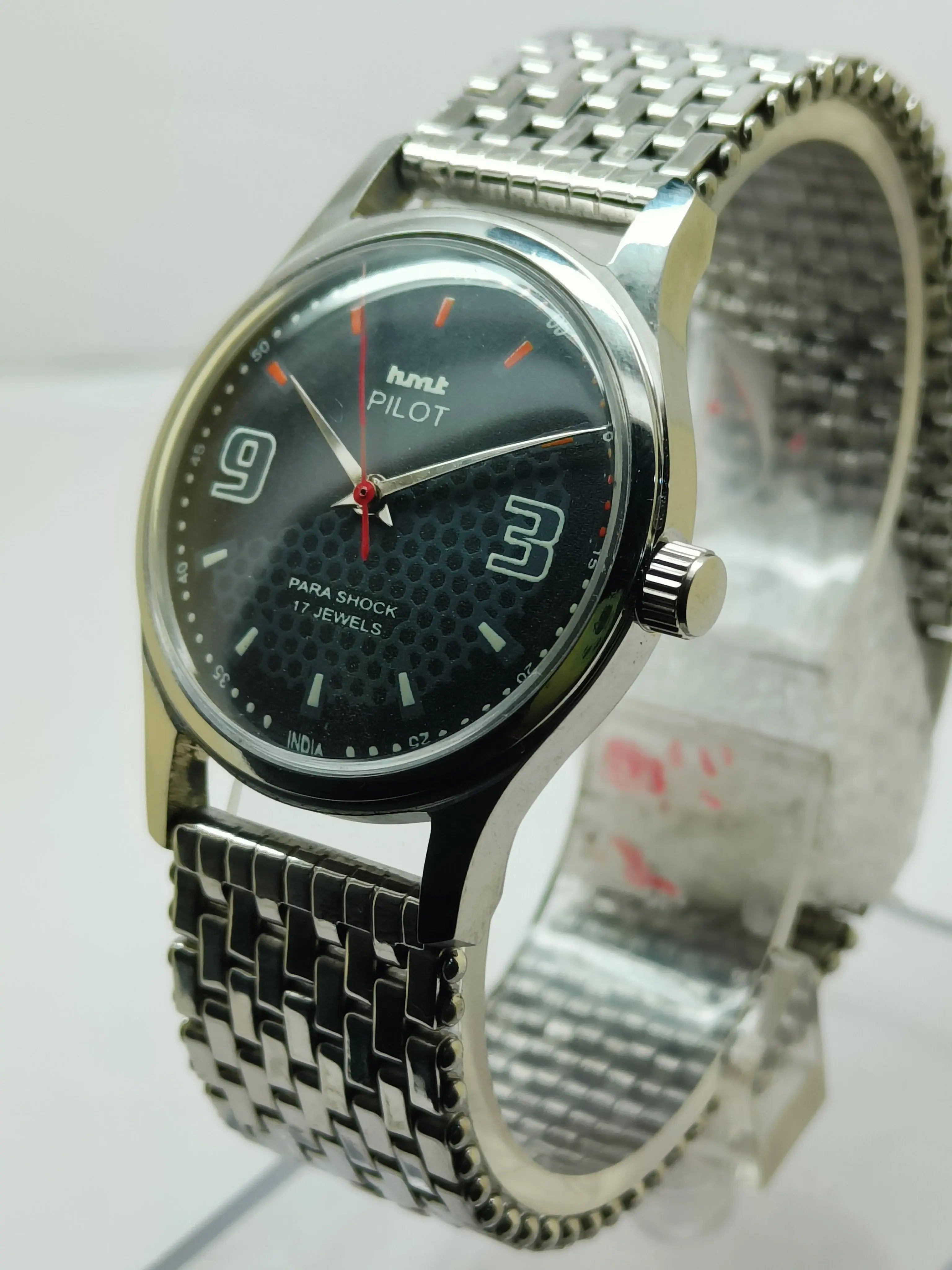 HMT Mechanical Vintage Watch – Refurbished Classic | Original Hand-Winding Timepiece National Watches