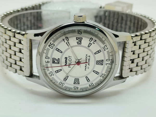 HMT Mechanical Vintage Watch – Refurbished Classic | Original Hand-Winding Timepiece