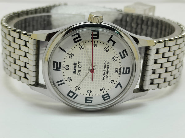 HMT Mechanical Vintage Watch – Refurbished Classic | Original Hand-Winding Timepiece