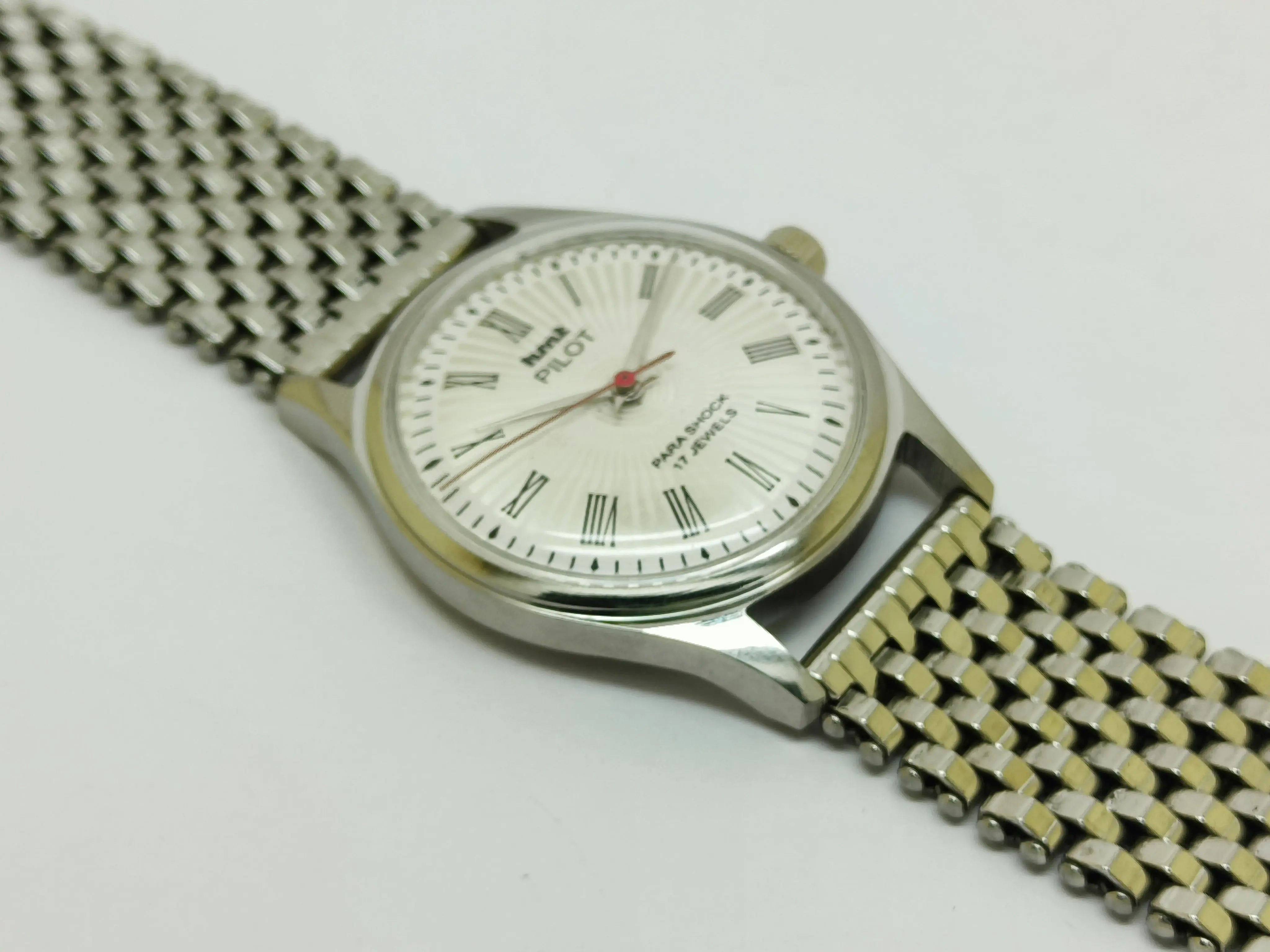HMT Mechanical Vintage Watch – Refurbished Classic | Original Hand-Winding Timepiece National Watches