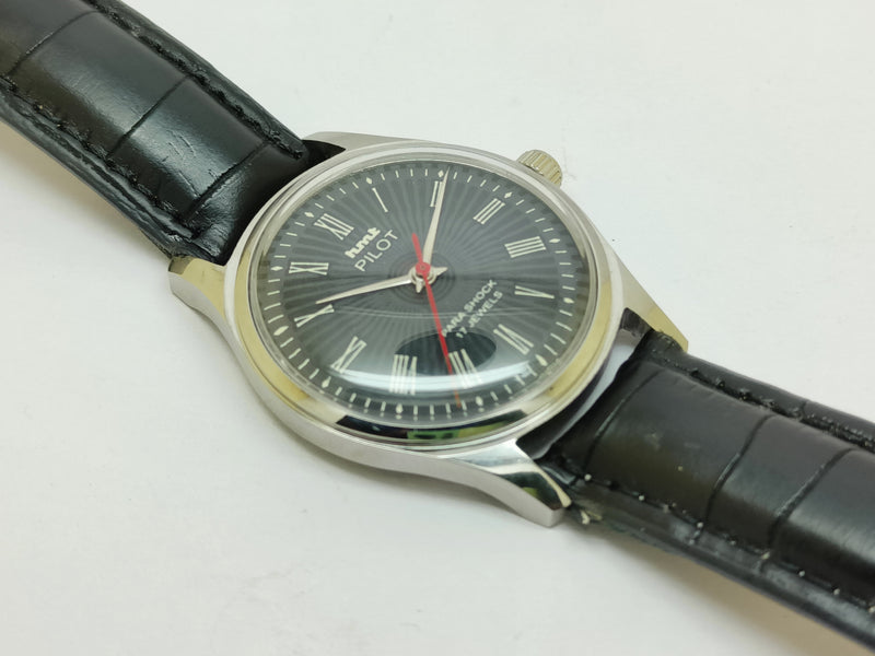 HMT Mechanical Vintage Watch – Refurbished Classic | Original Hand-Winding Timepiece