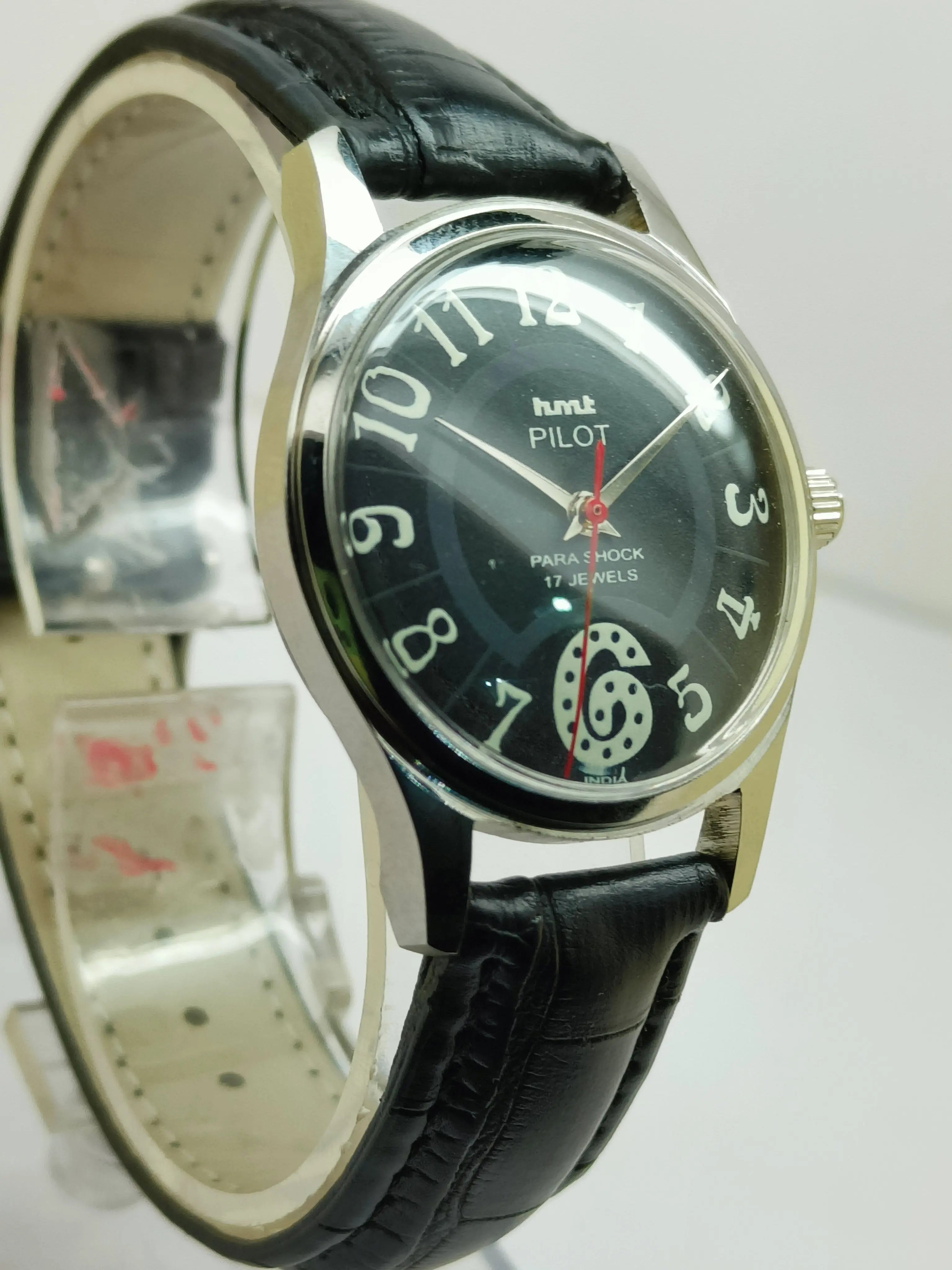 HMT Mechanical Vintage Watch – Refurbished Classic | Original Hand-Winding Timepiece National Watches