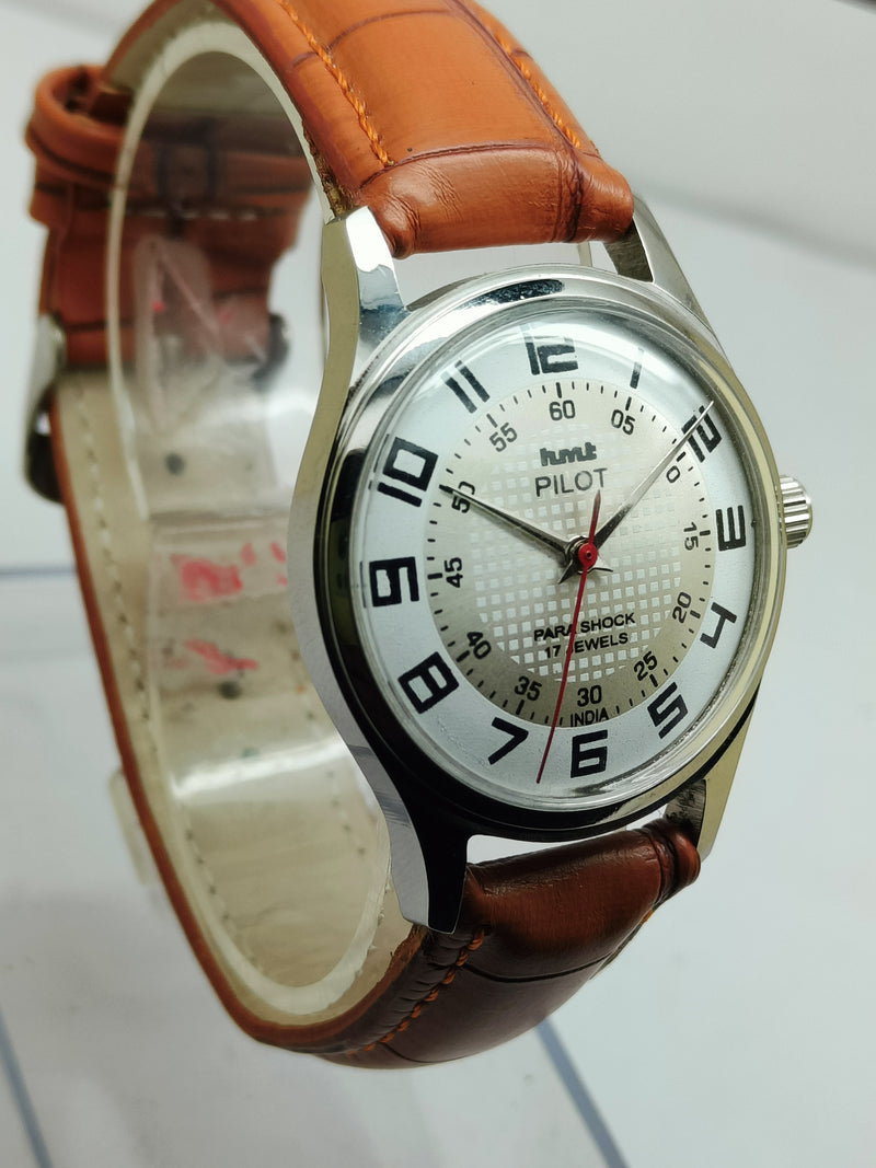 HMT Mechanical Vintage Watch – Refurbished Classic | Original Hand-Winding Timepiece