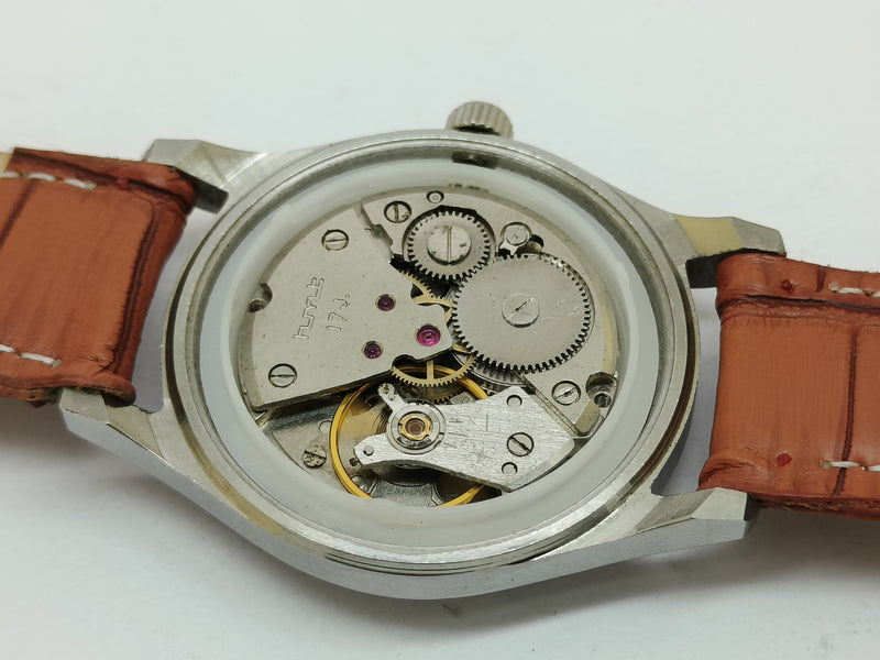 HMT Mechanical Vintage Watch – Refurbished Classic | Original Hand-Winding Timepiece