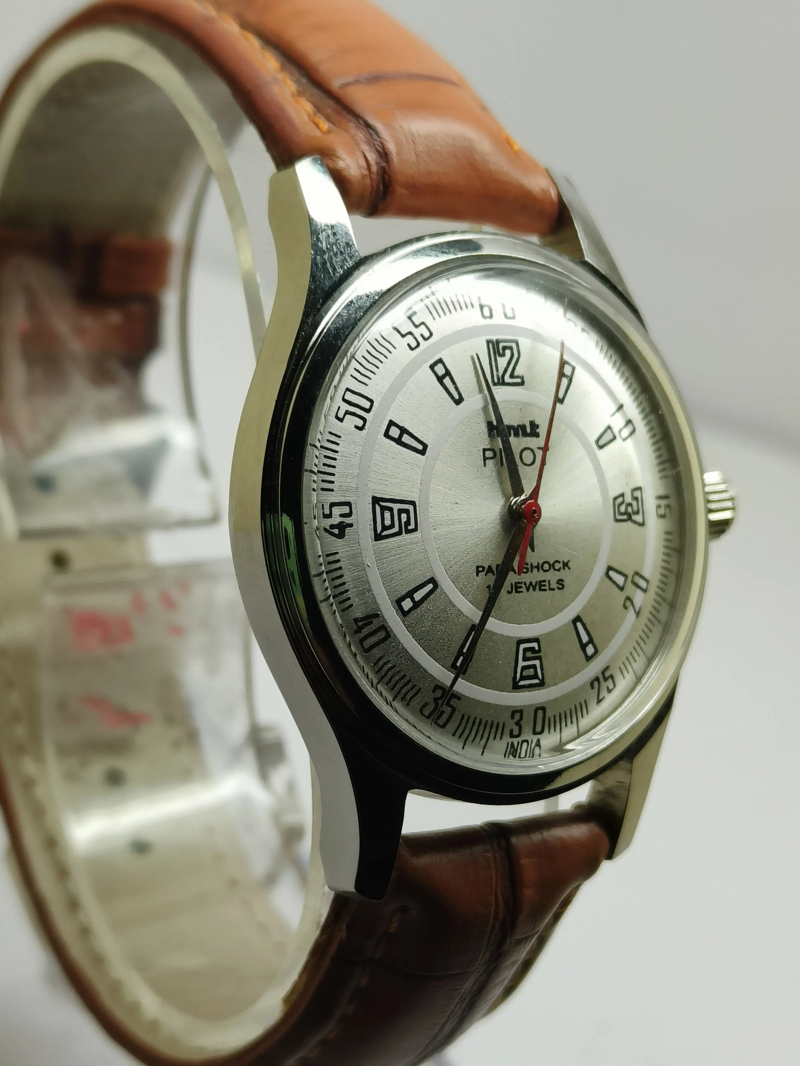 HMT Mechanical Vintage Watch – Refurbished Classic | Original Hand-Winding Timepiece National Watches