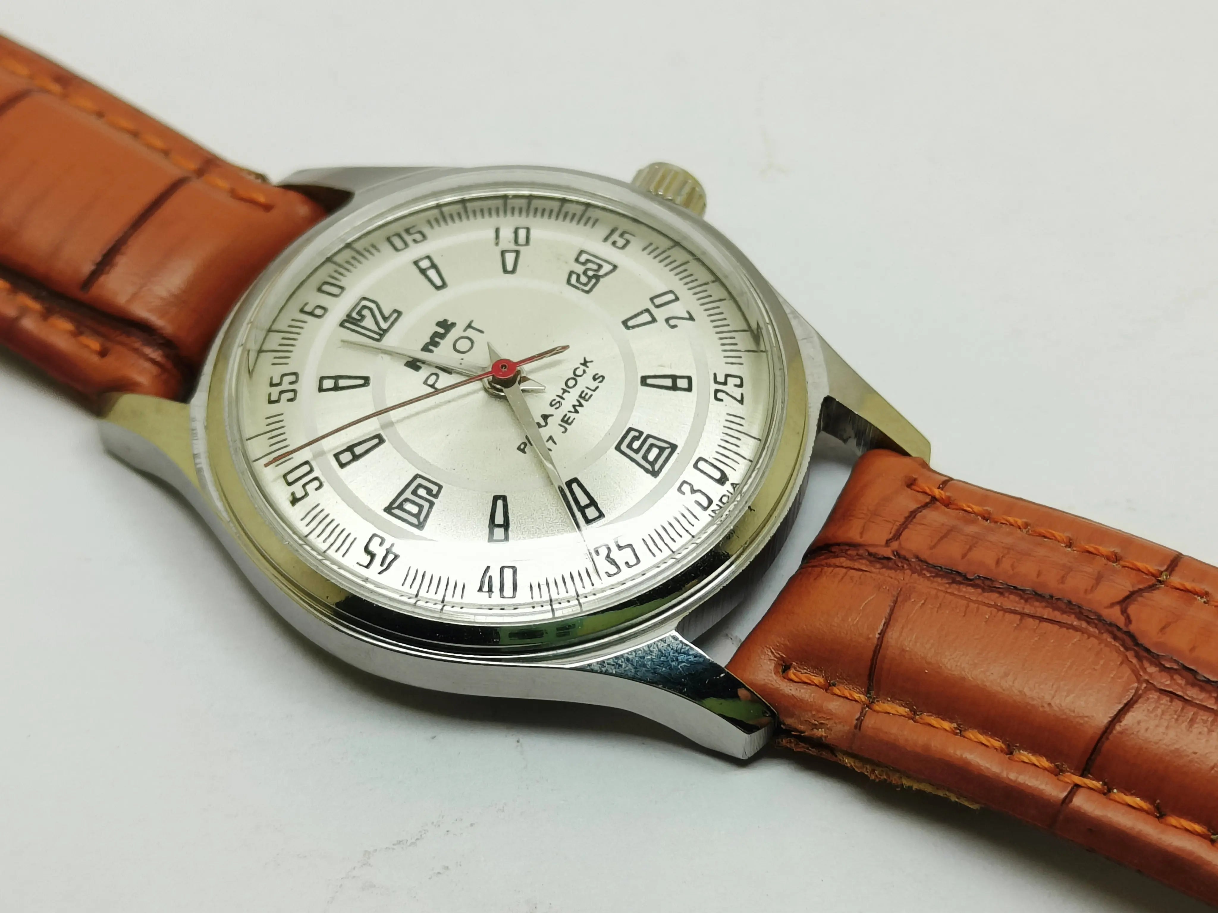 HMT Mechanical Vintage Watch – Refurbished Classic | Original Hand-Winding Timepiece National Watches