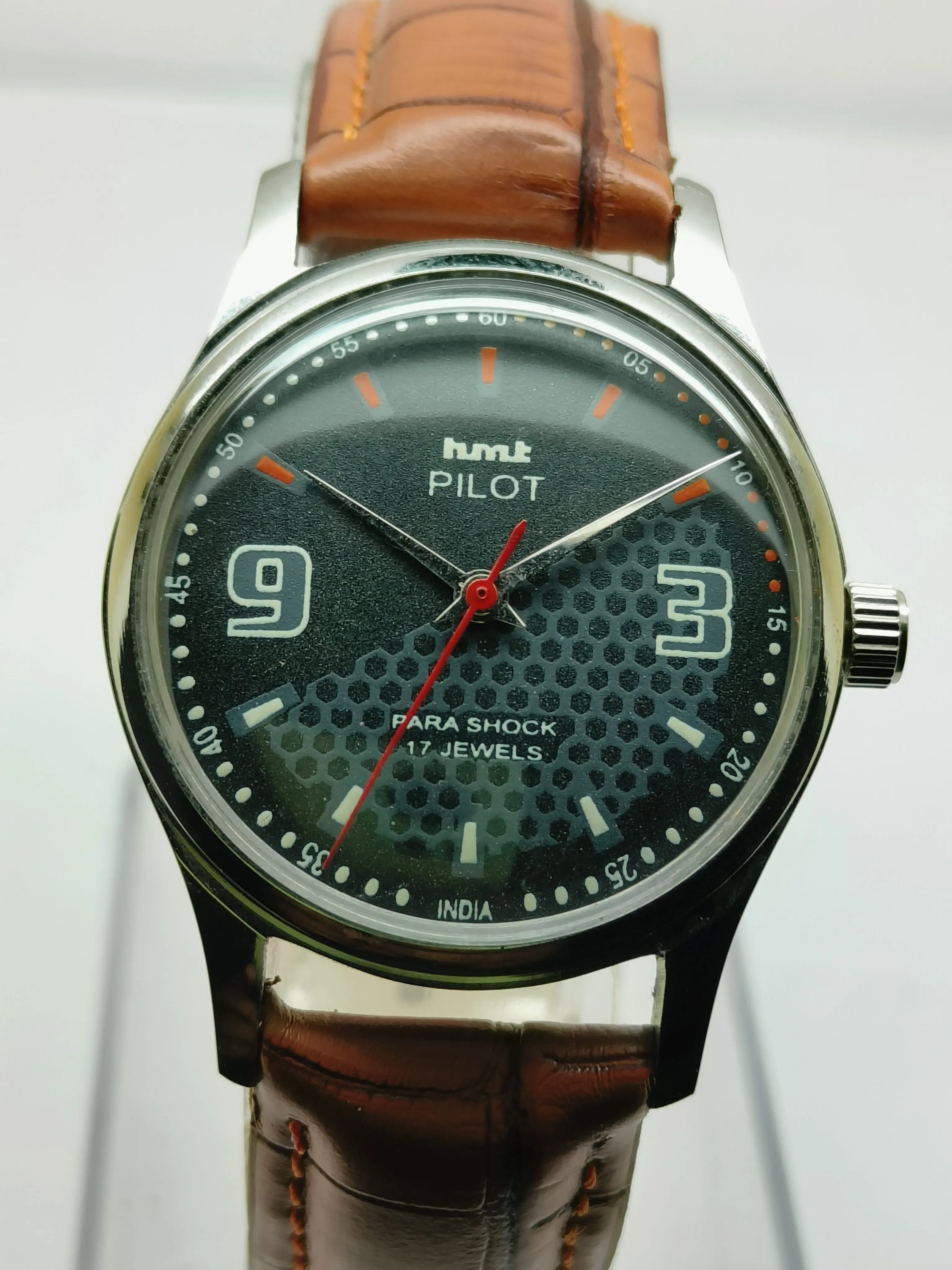 HMT Mechanical Vintage Watch – Refurbished Classic | Original Hand-Winding Timepiece National Watches