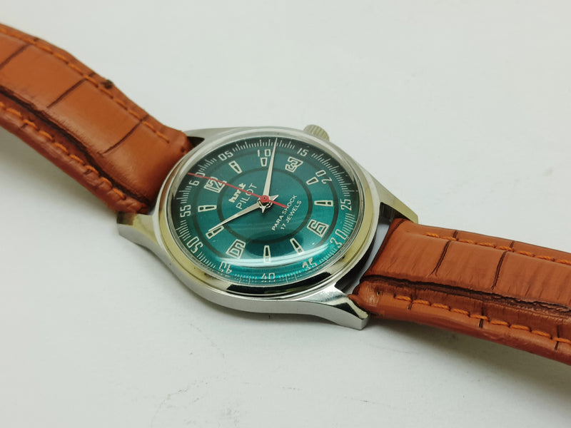 HMT Mechanical Vintage Watch – Refurbished Classic | Original Hand-Winding Timepiece