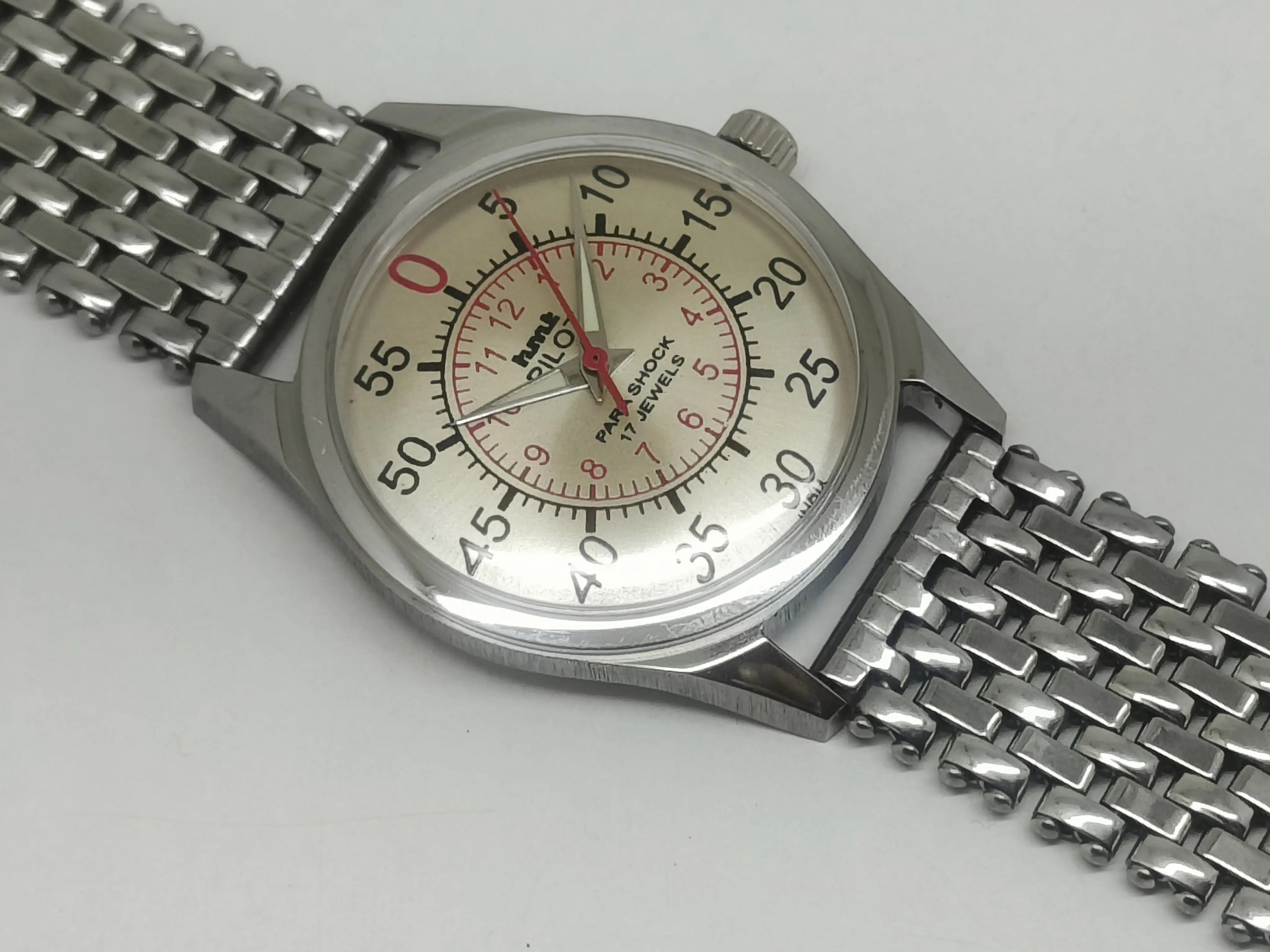 HMT Mechanical Vintage Watch – Refurbished Classic | Original Hand-Winding Timepiece National Watches