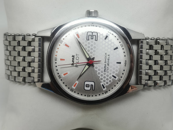 HMT Mechanical Vintage Watch – Refurbished Classic | Original Hand-Winding Timepiece