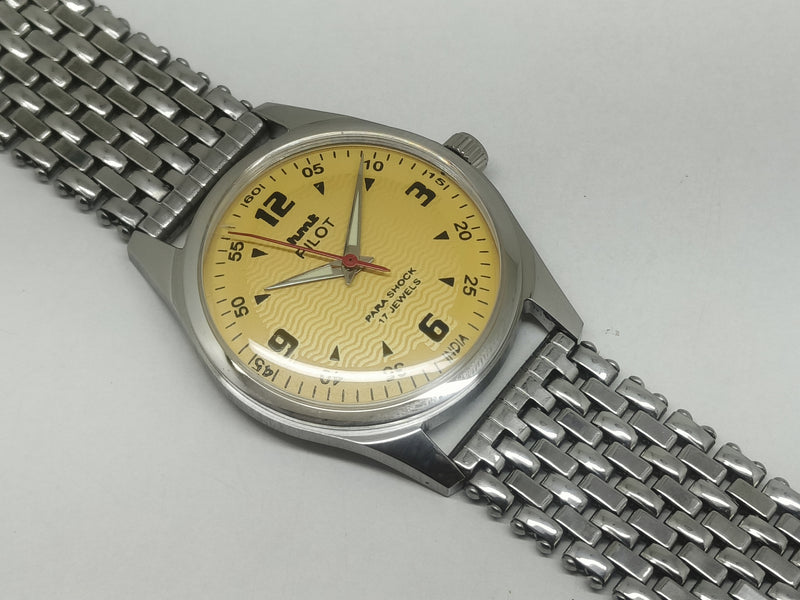HMT Mechanical Vintage Watch – Refurbished Classic | Original Hand-Winding Timepiece