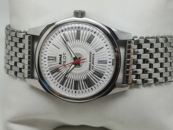 HMT Mechanical Vintage Watch – Refurbished Classic | Original Hand-Winding Timepiece