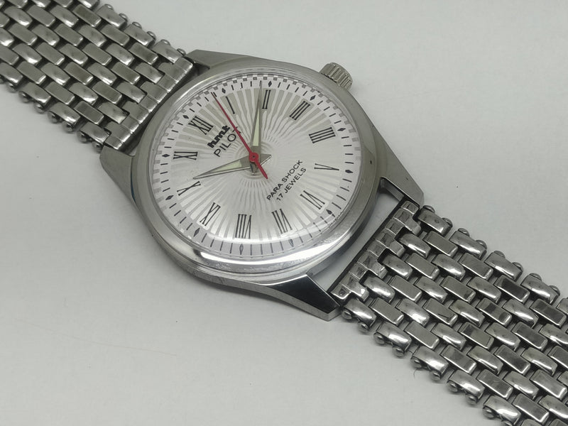 HMT Mechanical Vintage Watch – Refurbished Classic | Original Hand-Winding Timepiece