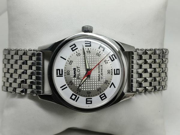 HMT Mechanical Vintage Watch – Refurbished Classic | Original Hand-Winding Timepiece