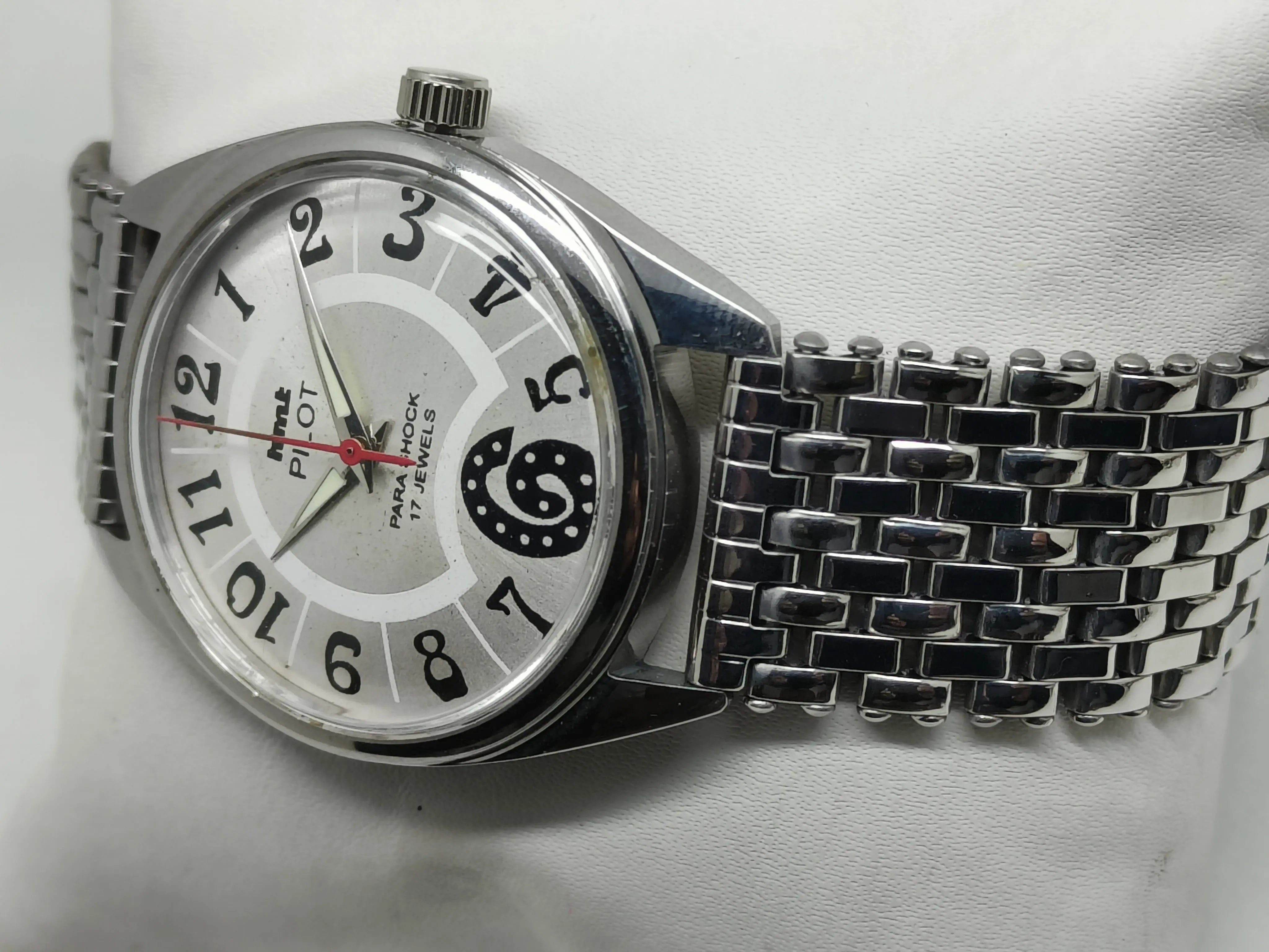 HMT Mechanical Vintage Watch – Refurbished Classic | Original Hand-Winding Timepiece National Watches