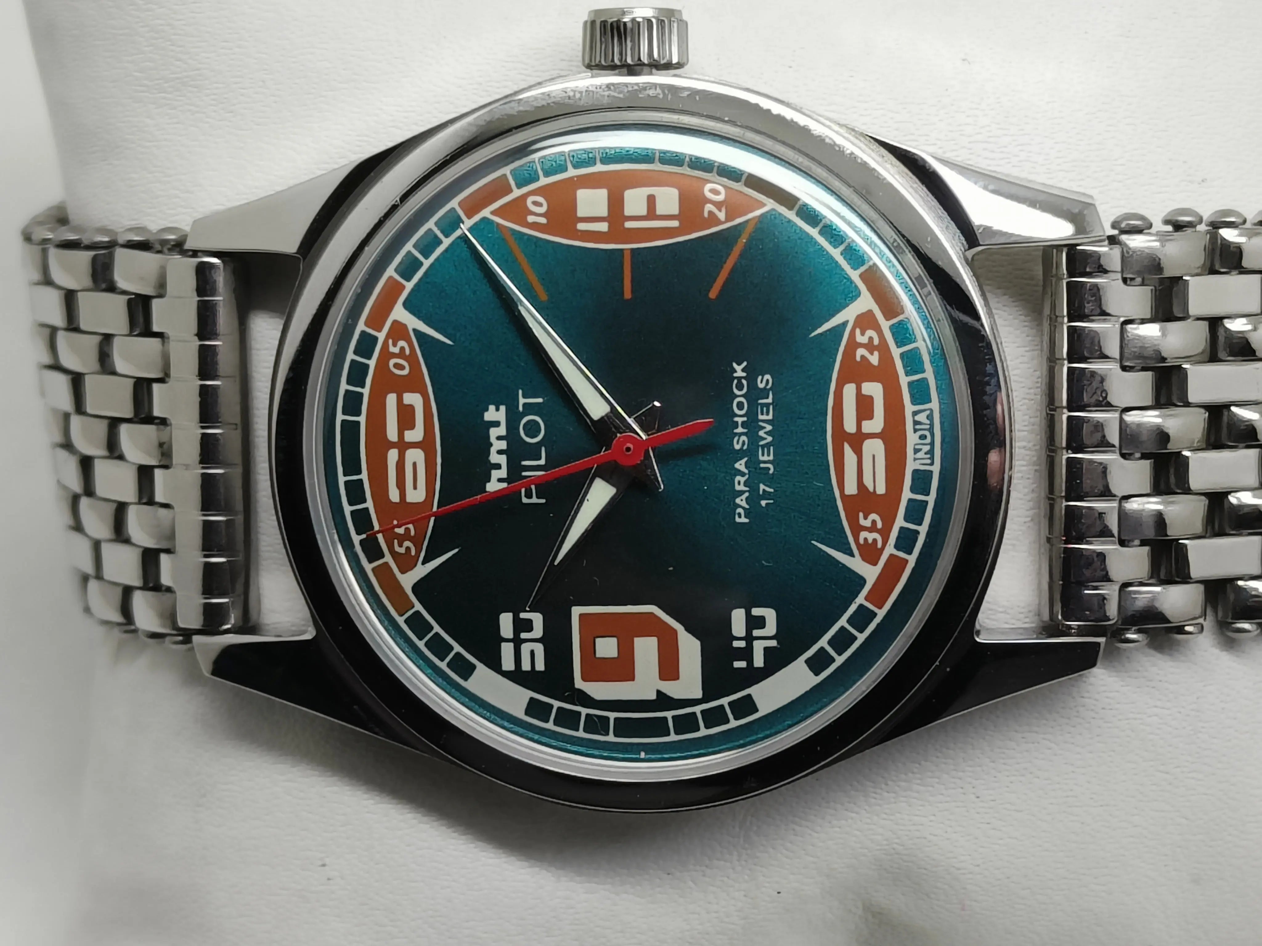 HMT Mechanical Vintage Watch – Refurbished Classic | Original Hand-Winding Timepiece National Watches