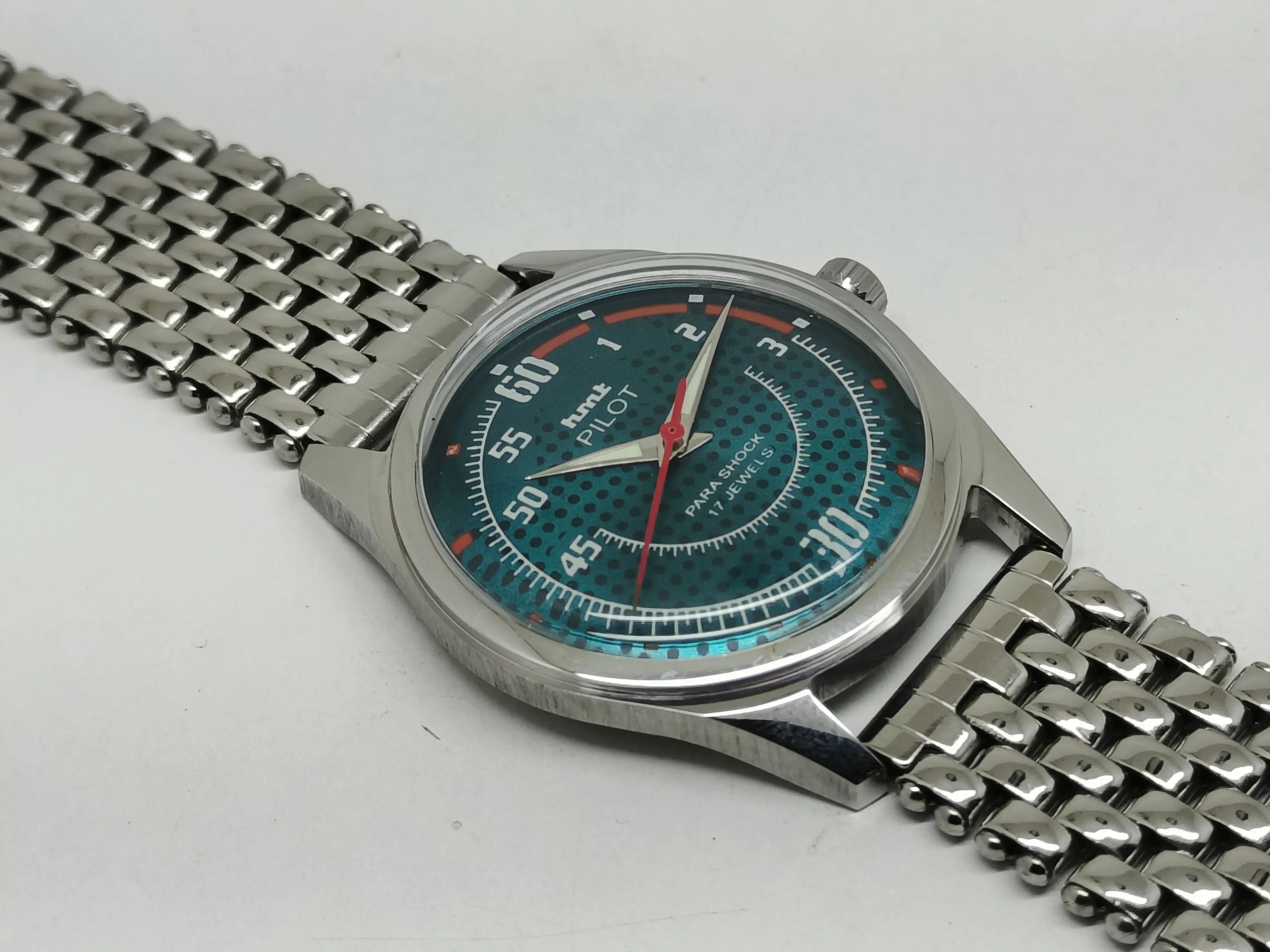 HMT Mechanical Vintage Watch – Refurbished Classic | Original Hand-Winding Timepiece National Watches