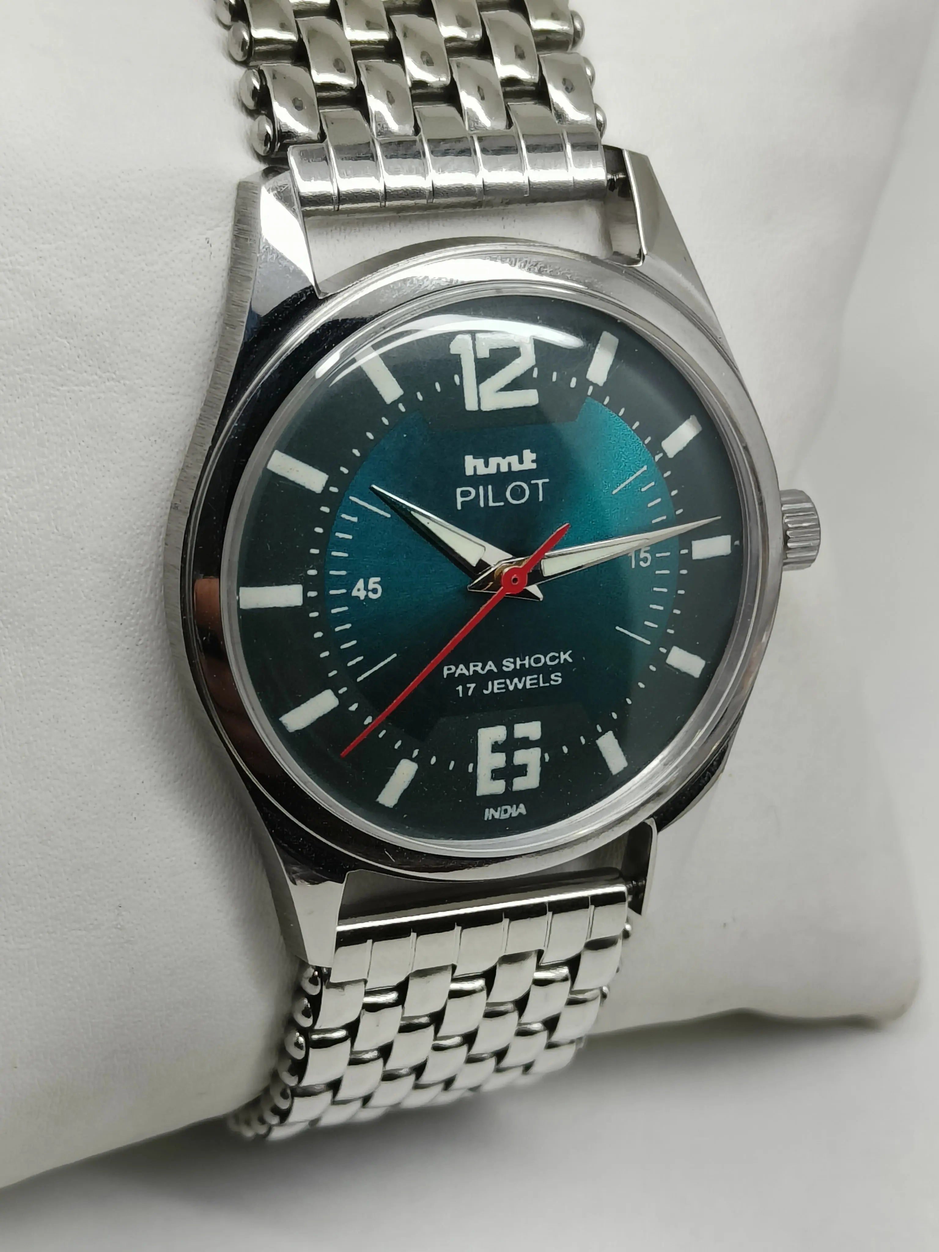 HMT Mechanical Vintage Watch – Refurbished Classic | Original Hand-Winding Timepiece National Watches