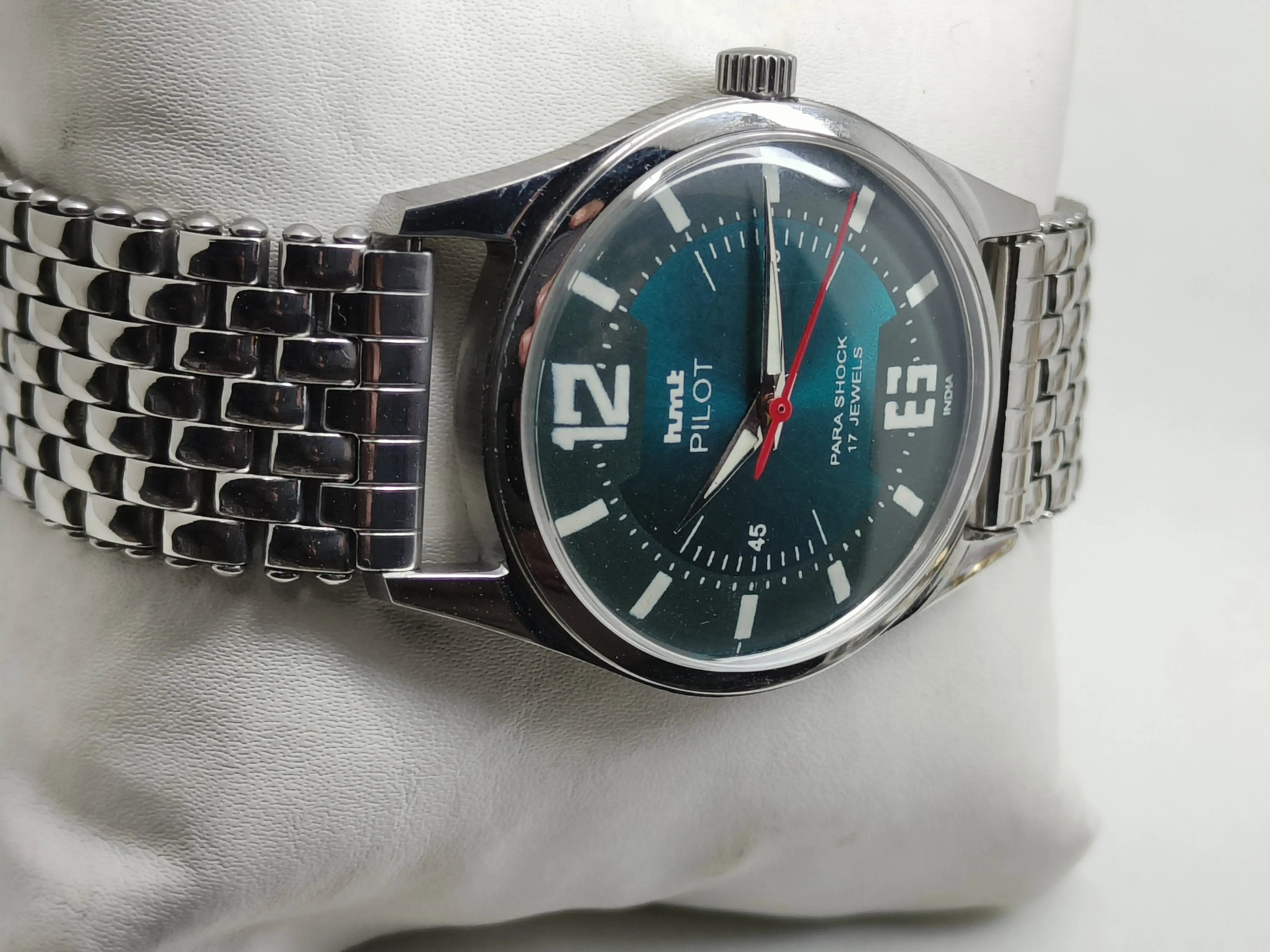 HMT Mechanical Vintage Watch – Refurbished Classic | Original Hand-Winding Timepiece National Watches