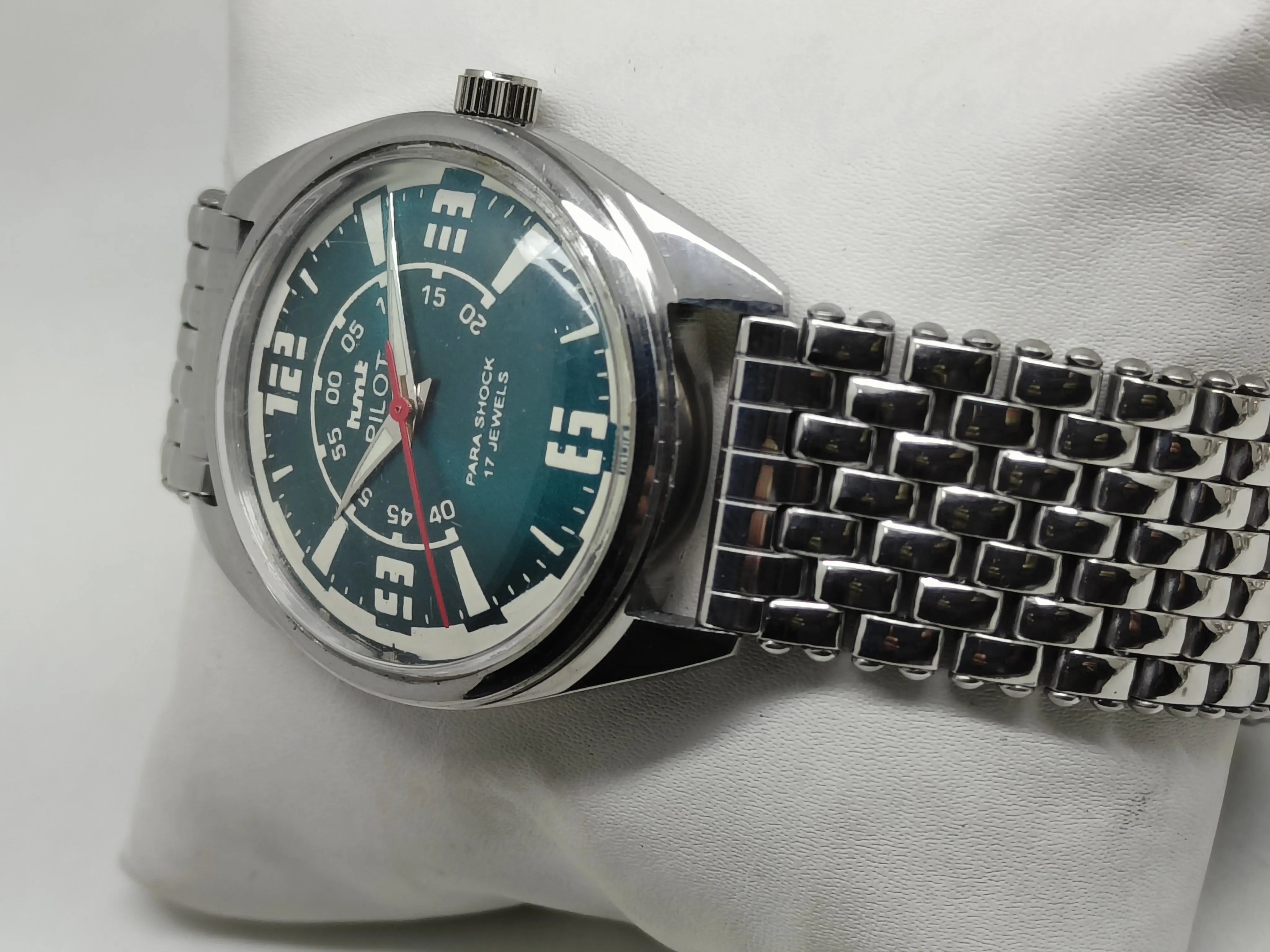HMT Mechanical Vintage Watch – Refurbished Classic | Original Hand-Winding Timepiece National Watches