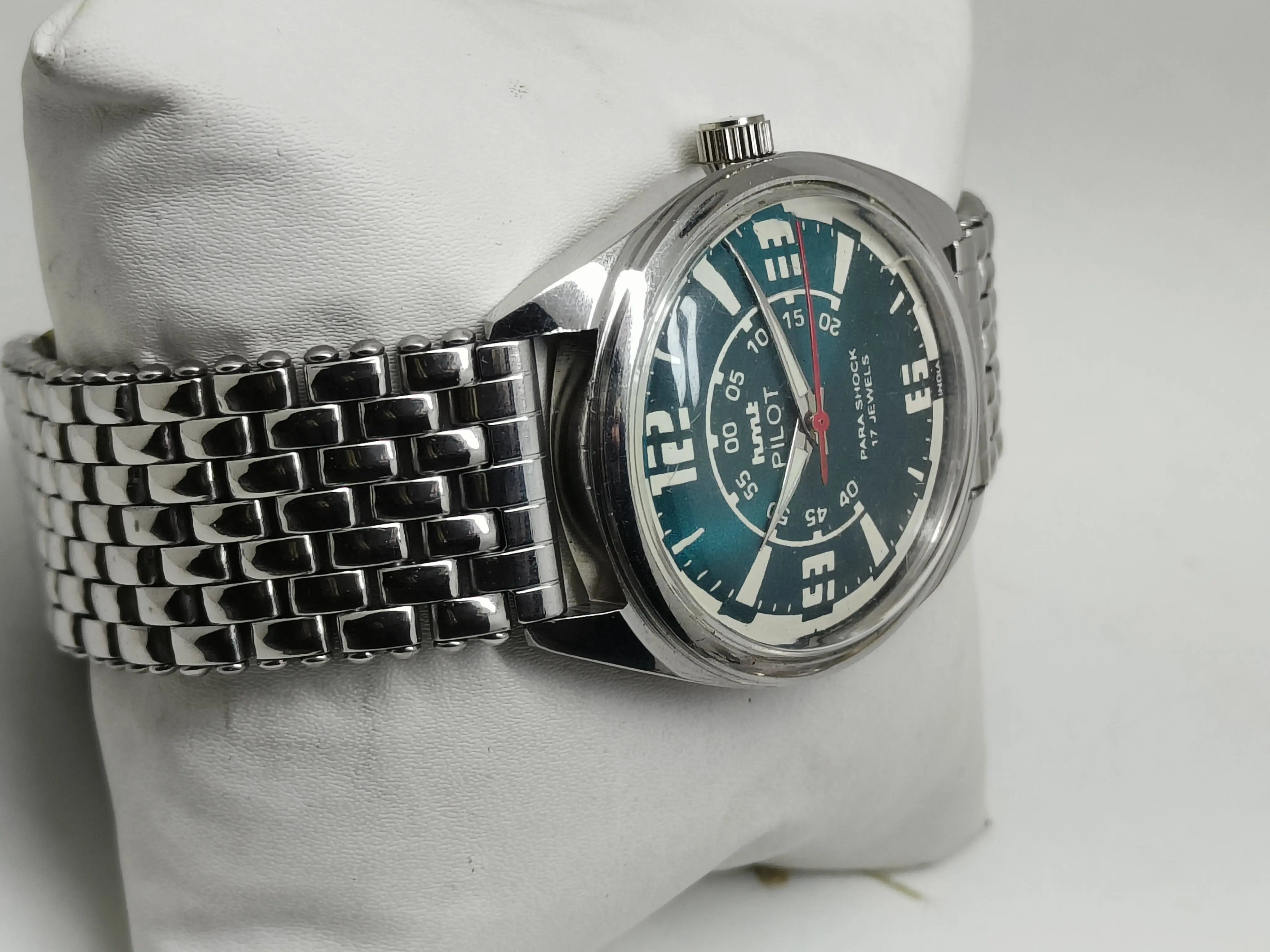 HMT Mechanical Vintage Watch – Refurbished Classic | Original Hand-Winding Timepiece National Watches