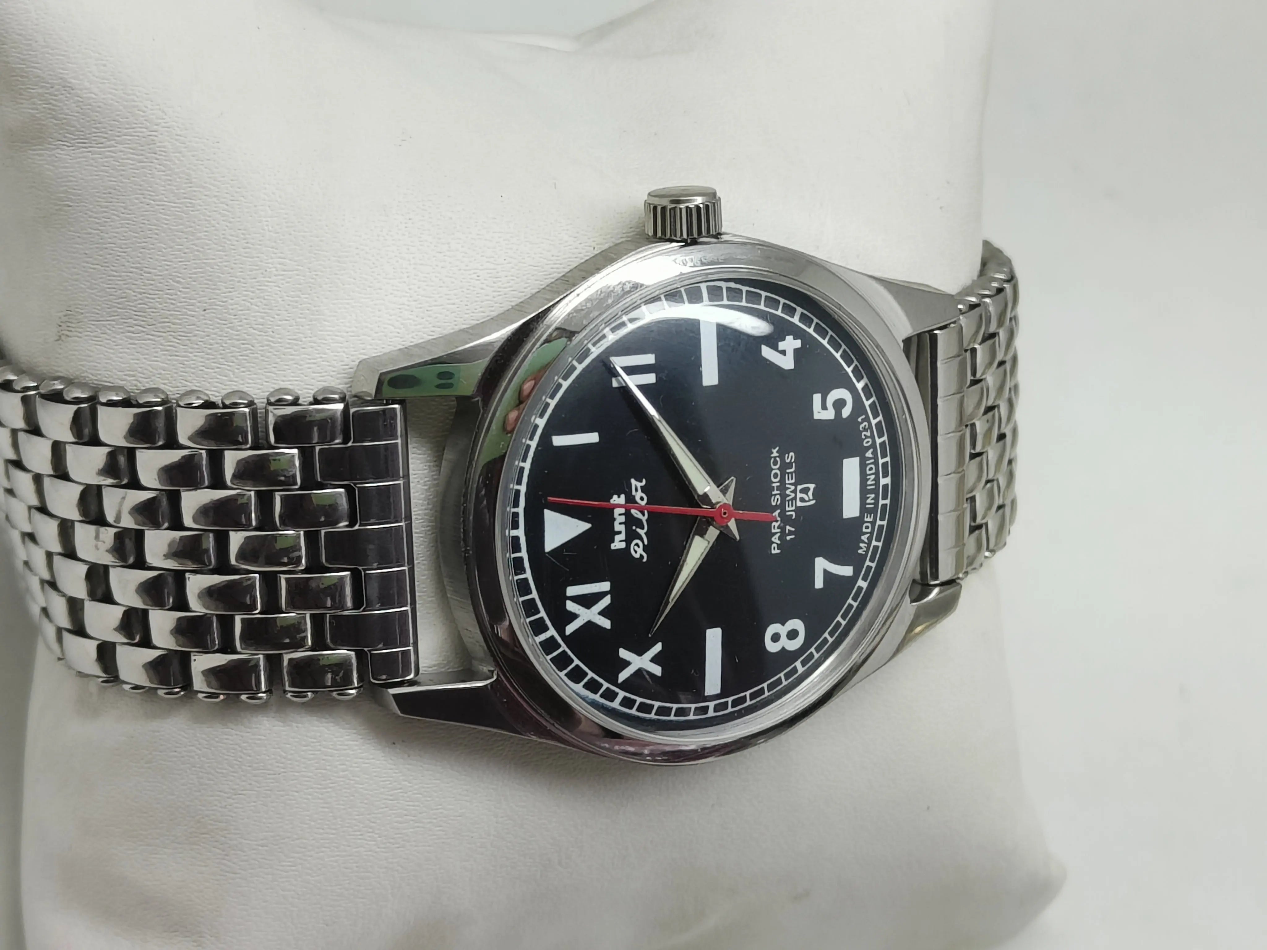 HMT Mechanical Vintage Watch – Refurbished Classic | Original Hand-Winding Timepiece National Watches
