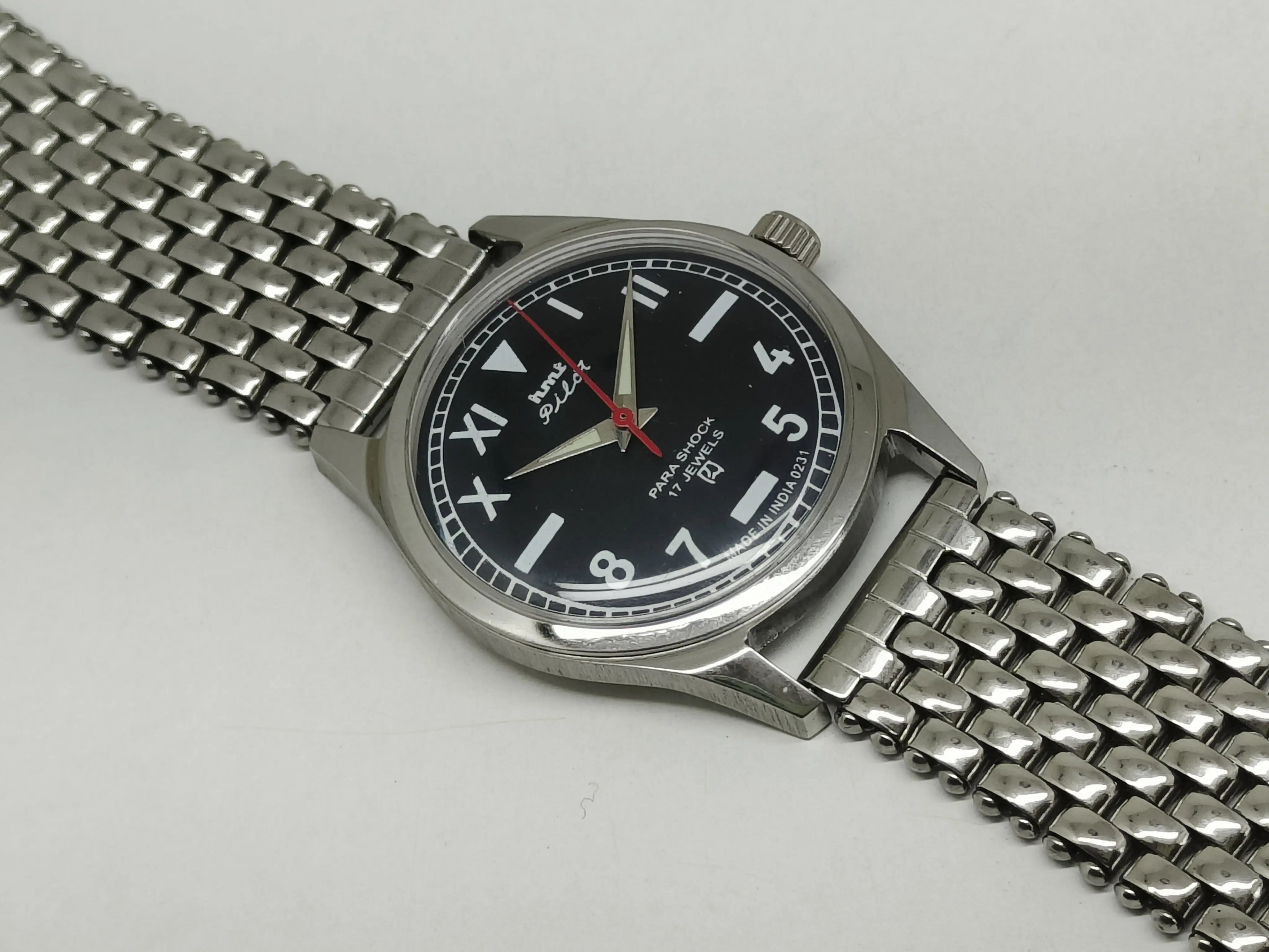 HMT Mechanical Vintage Watch – Refurbished Classic | Original Hand-Winding Timepiece National Watches
