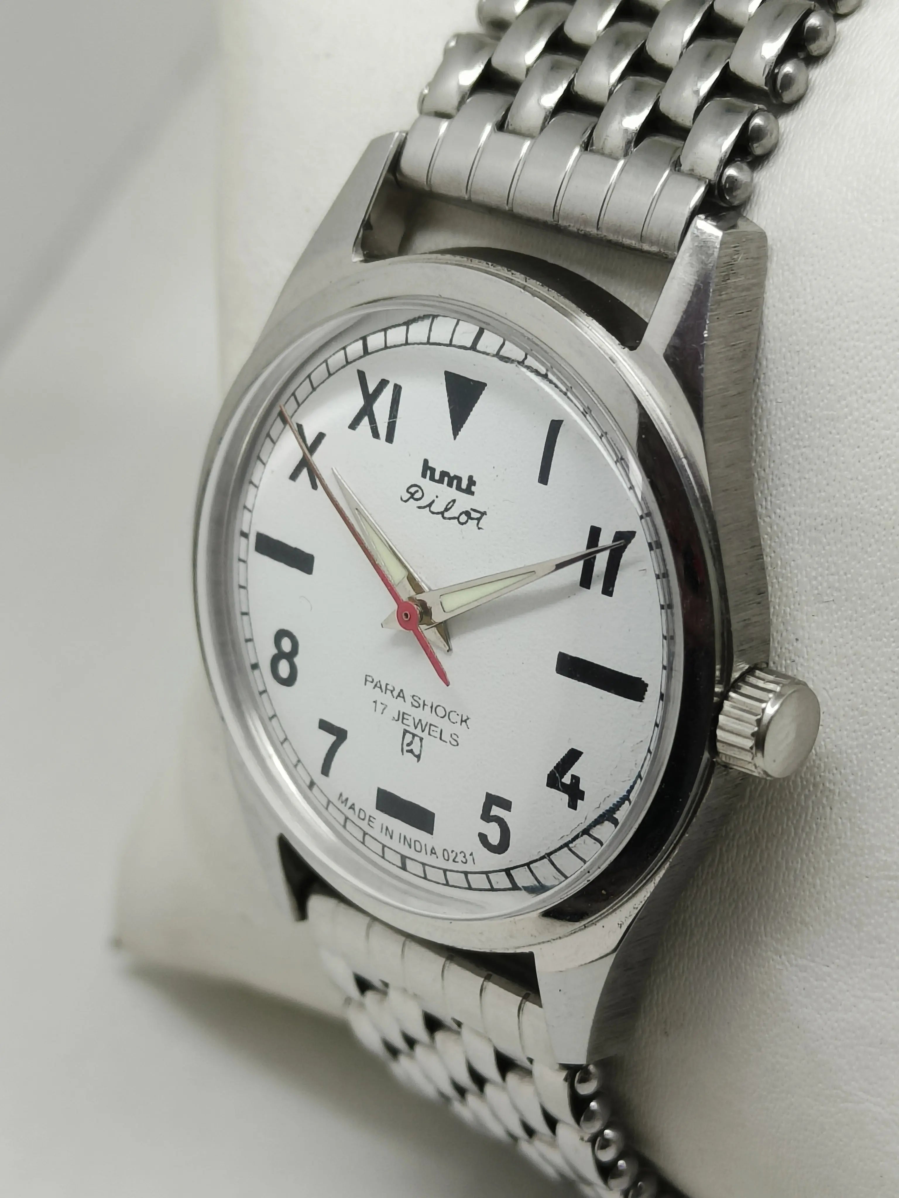 HMT Mechanical Vintage Watch – Refurbished Classic | Original Hand-Winding Timepiece National Watches