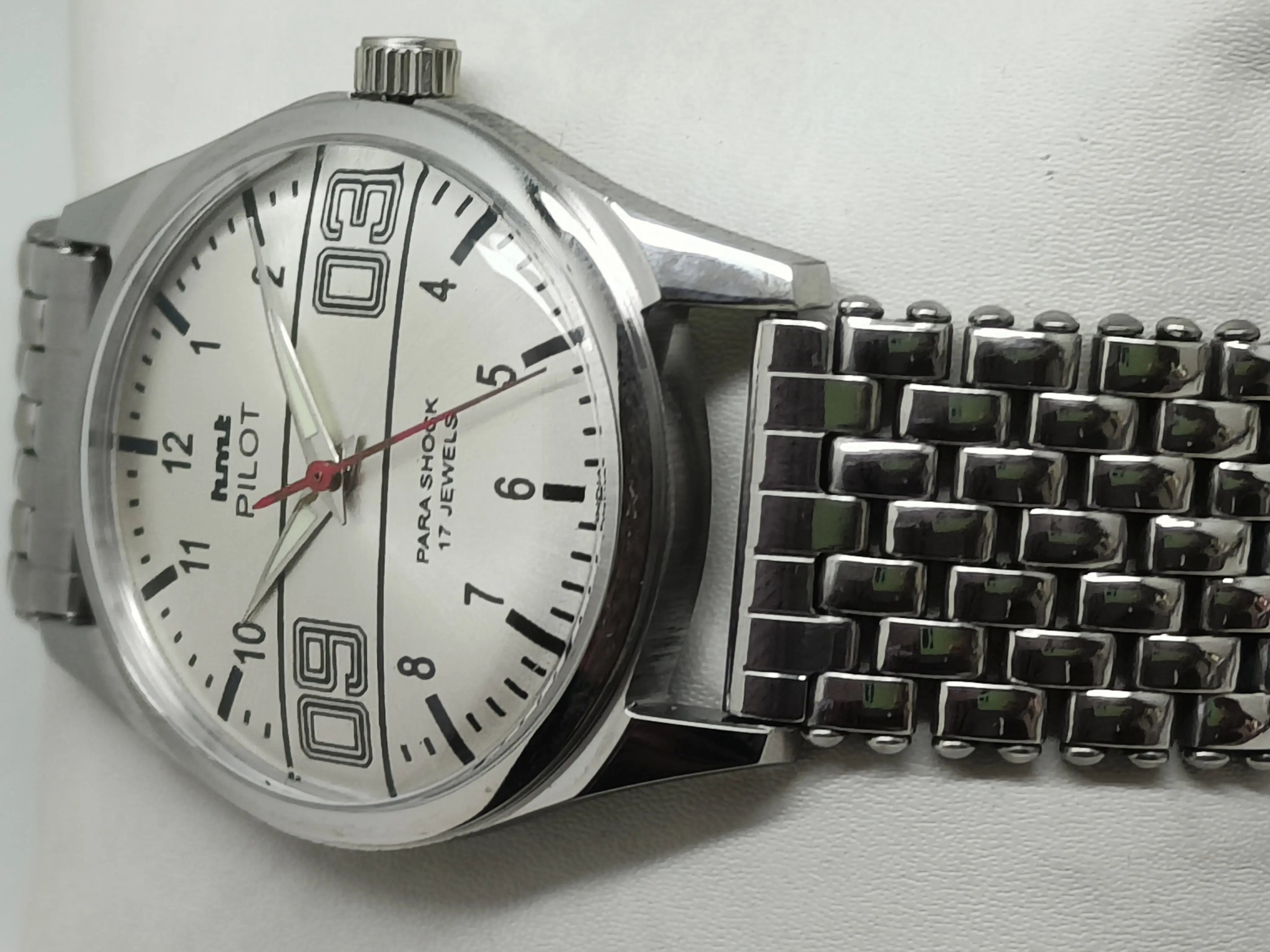 HMT Mechanical Vintage Watch – Refurbished Classic | Original Hand-Winding Timepiece National Watches