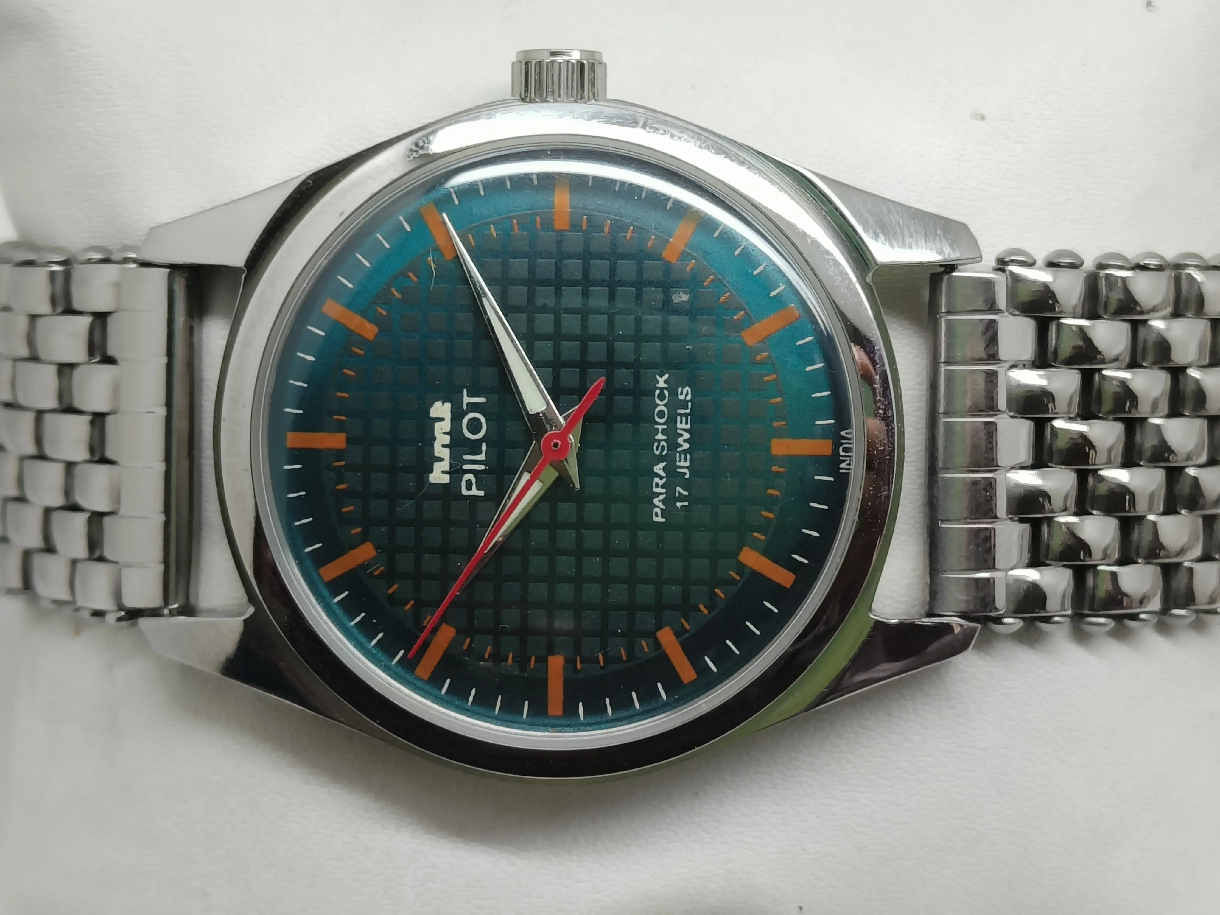 HMT Mechanical Vintage Watch – Refurbished Classic | Original Hand-Winding Timepiece National Watches