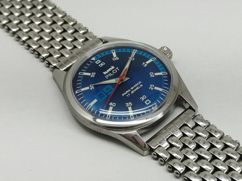 HMT Mechanical Vintage Watch – Refurbished Classic | Original Hand-Winding Timepiece