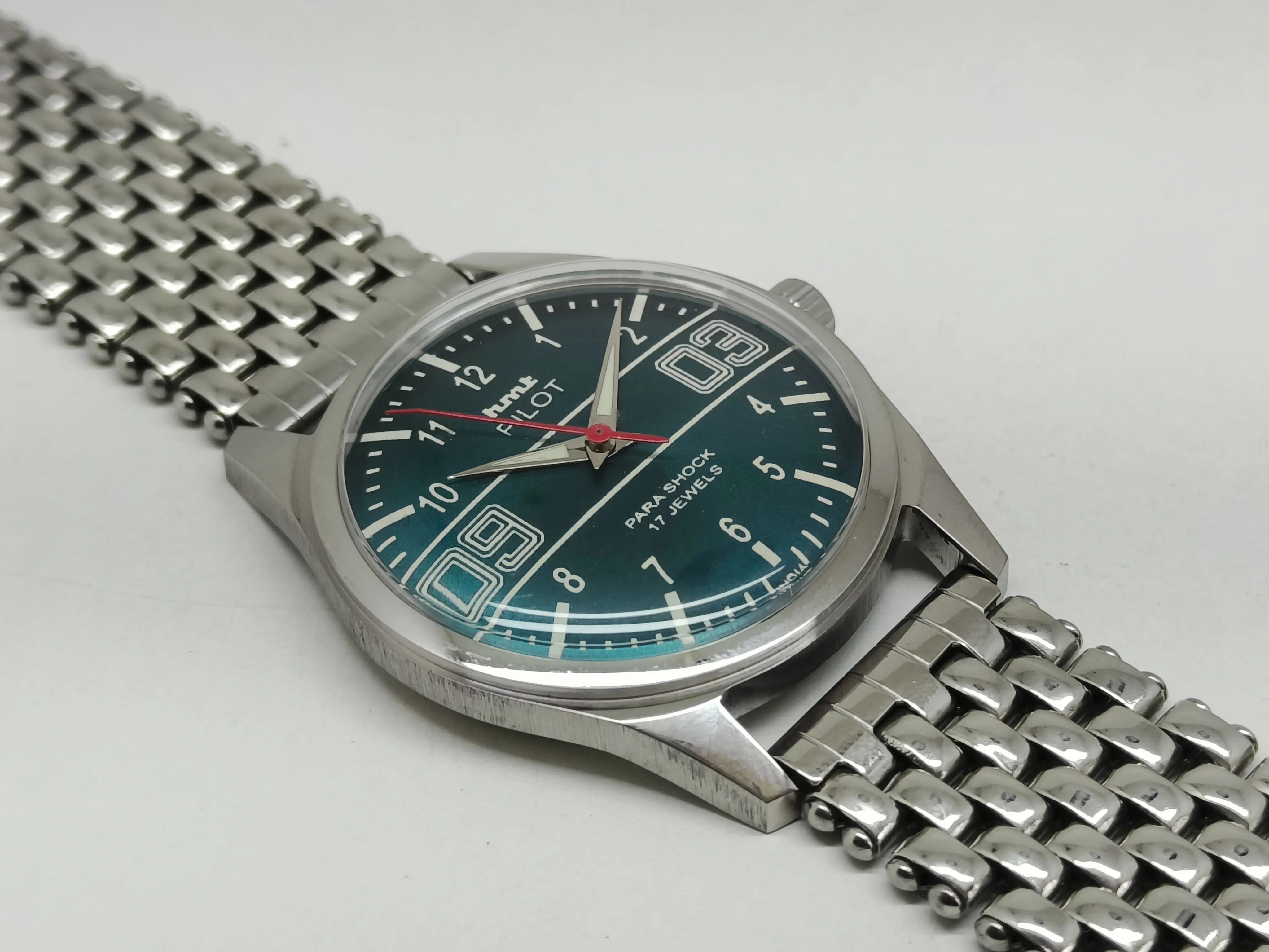 HMT Mechanical Vintage Watch – Refurbished Classic | Original Hand-Winding Timepiece National Watches