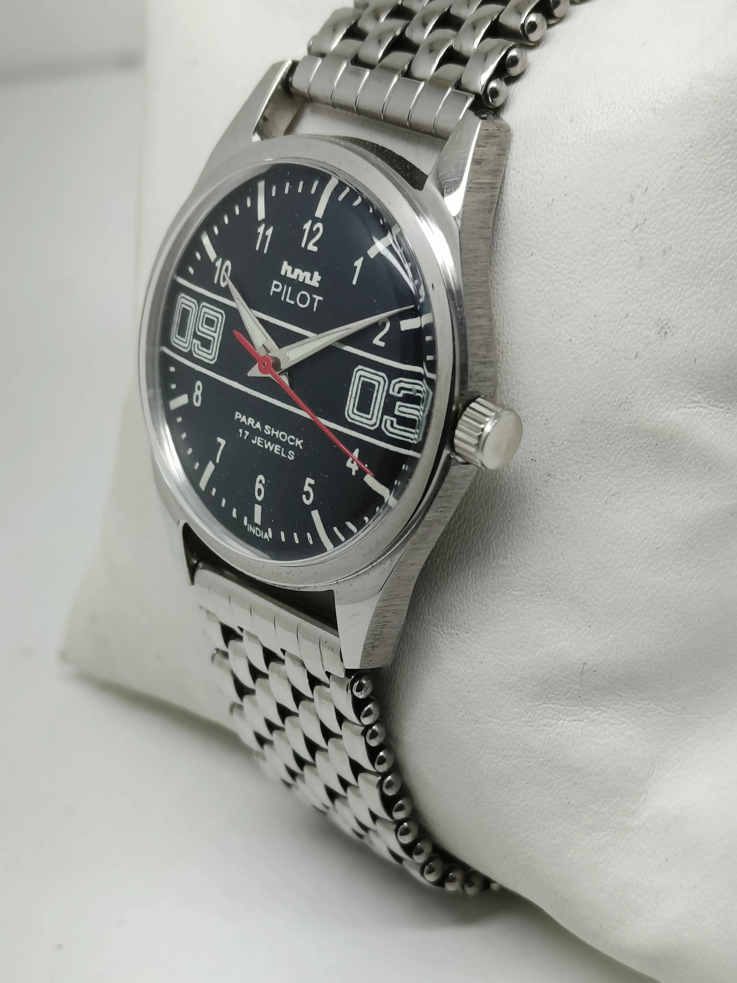 HMT Mechanical Vintage Watch – Refurbished Classic | Original Hand-Winding Timepiece National Watches