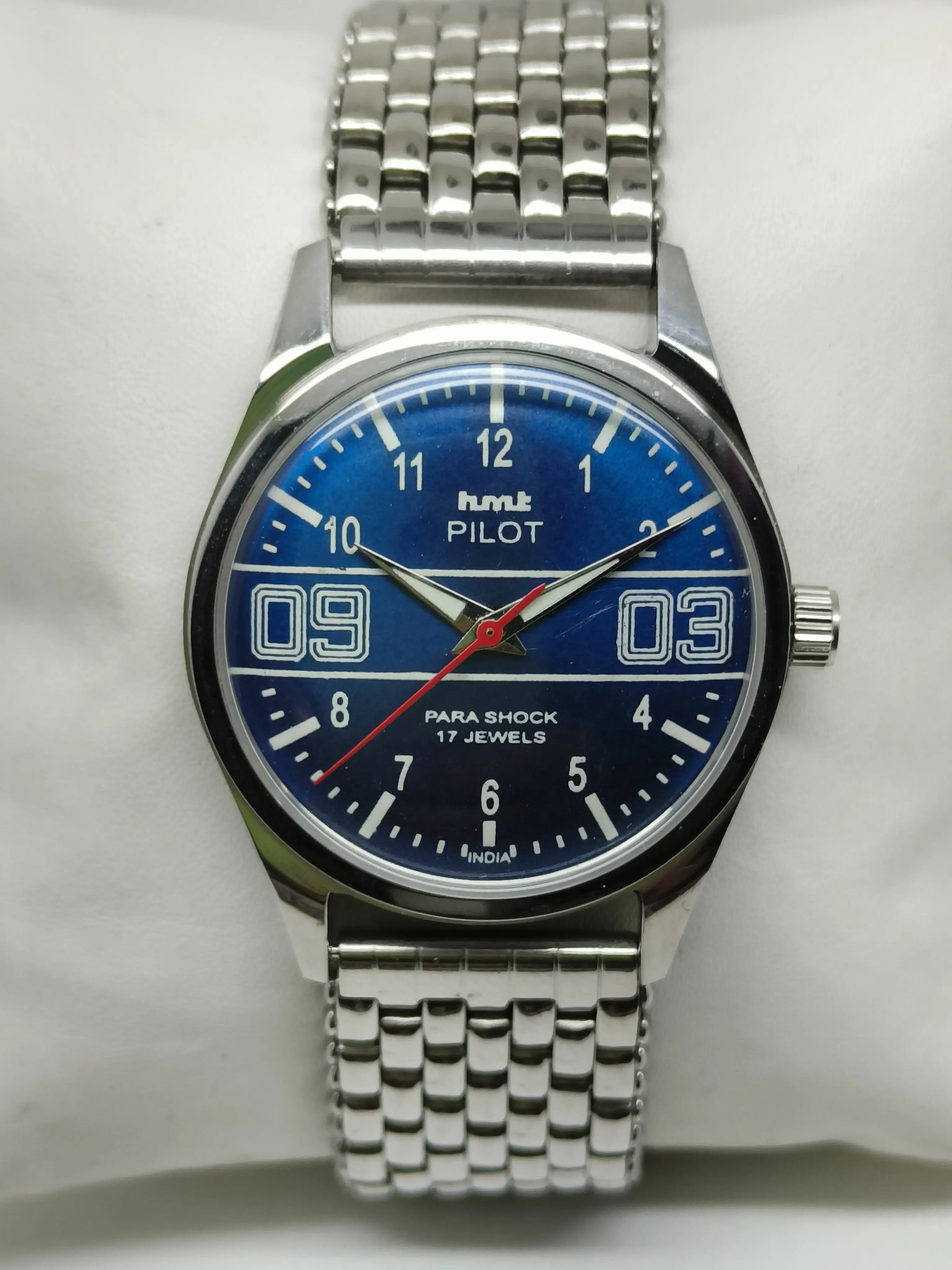 HMT Mechanical Vintage Watch – Refurbished Classic | Original Hand-Winding Timepiece National Watches